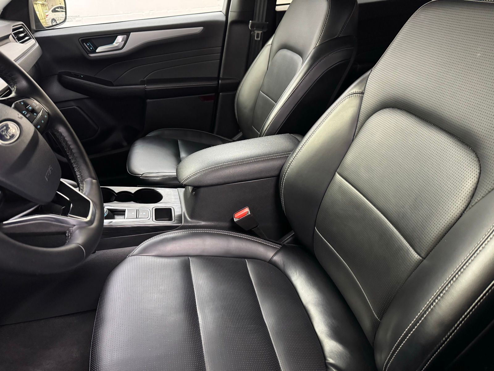 2024 Ford Escape Platinum - Photo 11