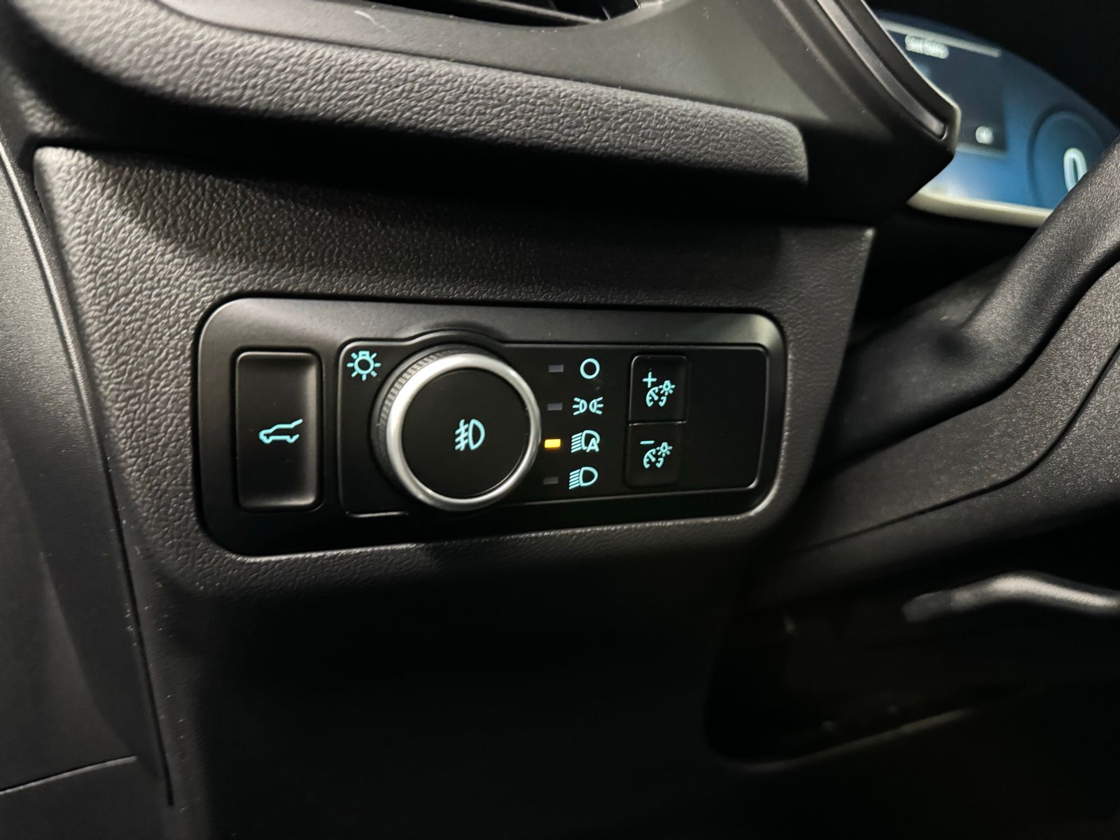 2024 Ford Escape Platinum - Photo 25