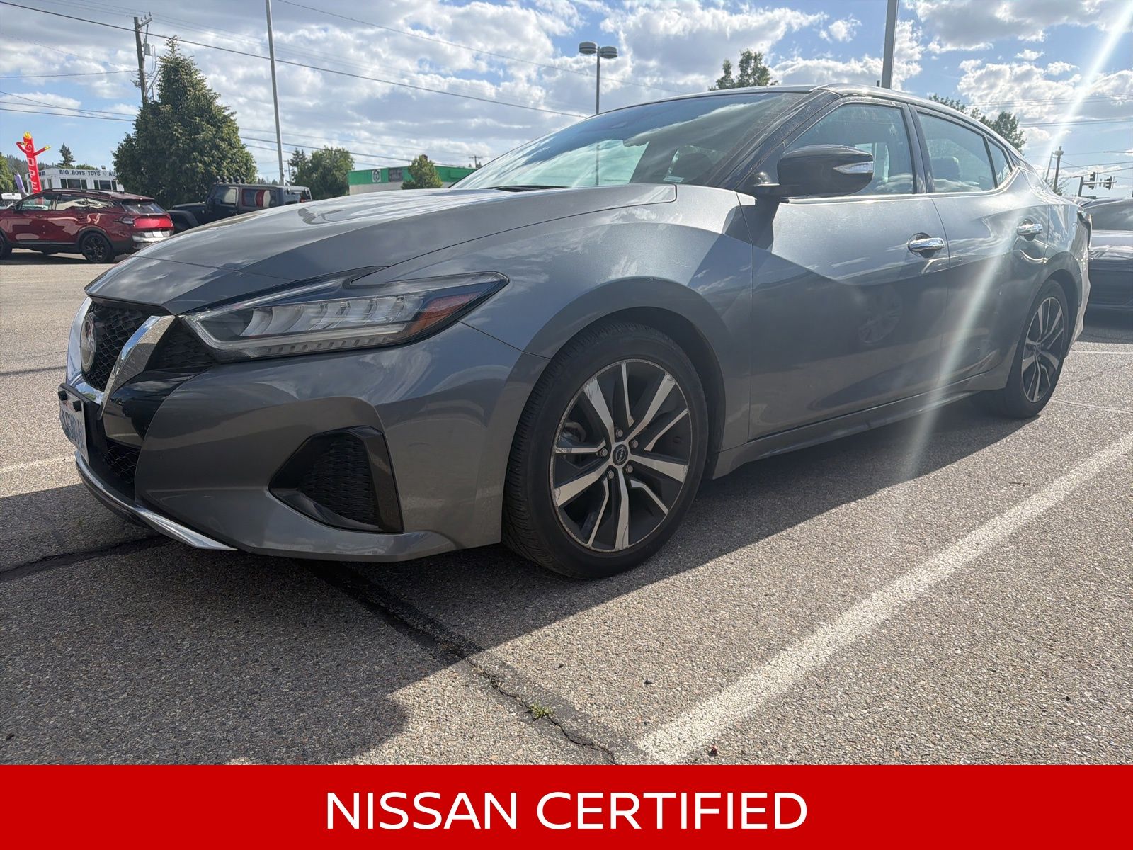 2023 Nissan Maxima's photo