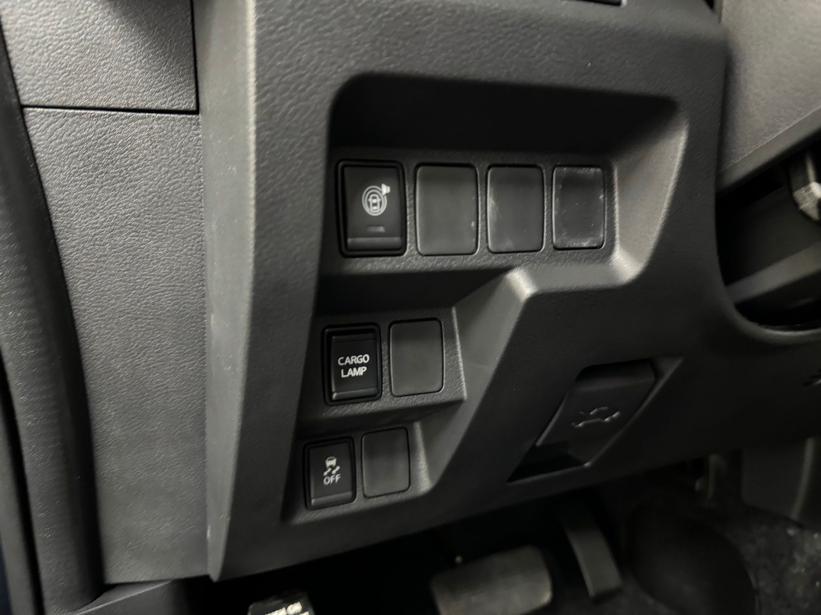 2026 Nissan Frontier SV - Photo 19