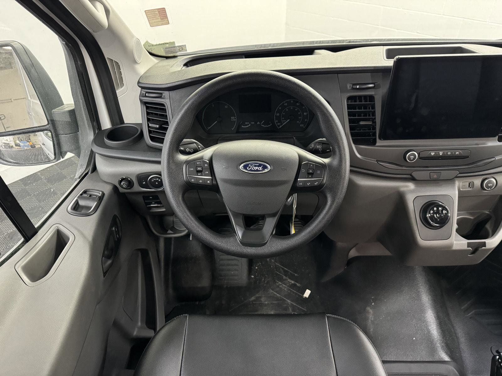 2022 Ford E-Transit Cargo Van Base - Photo 12