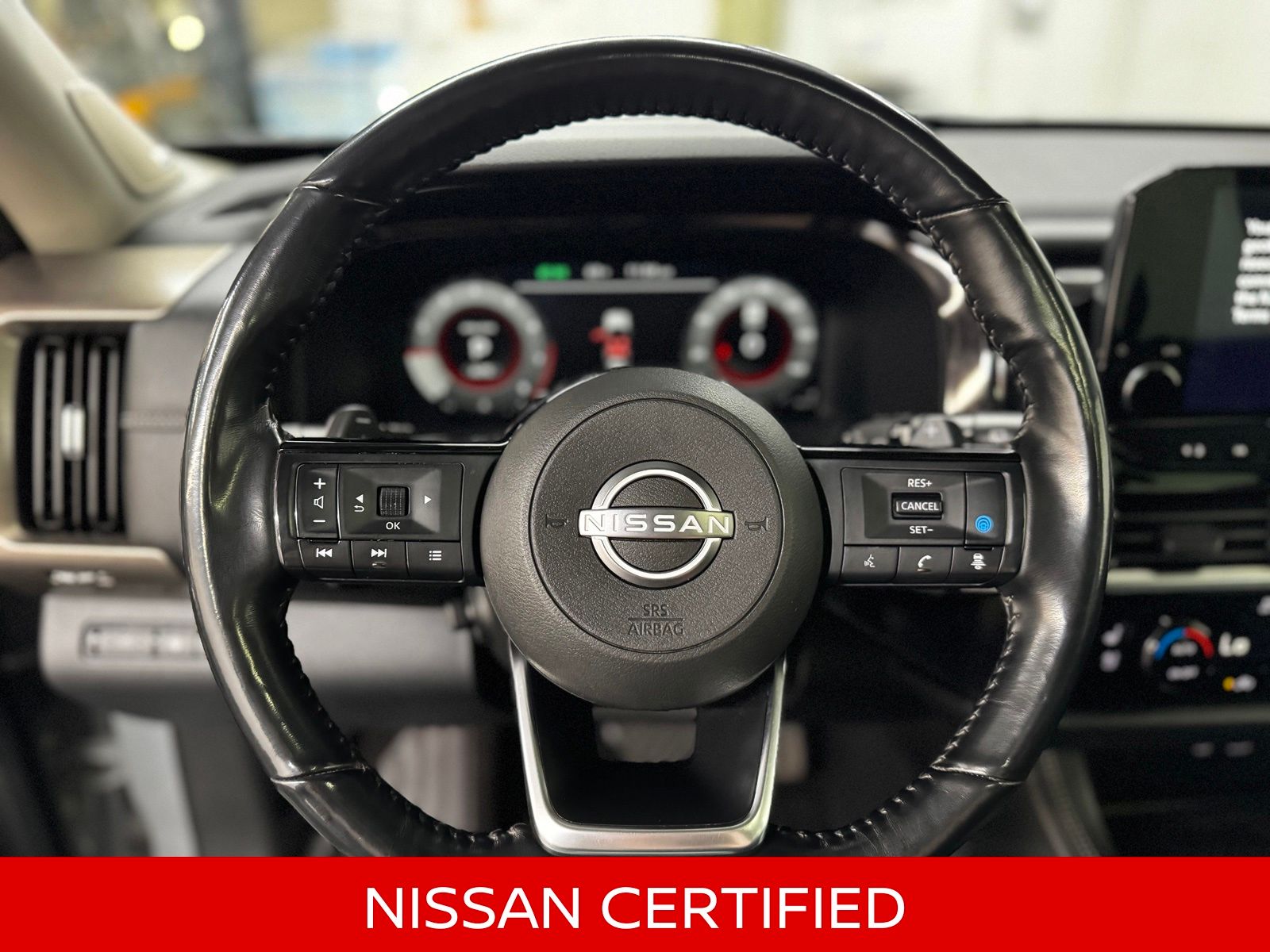 2023 Nissan Pathfinder Platinum - Photo 26