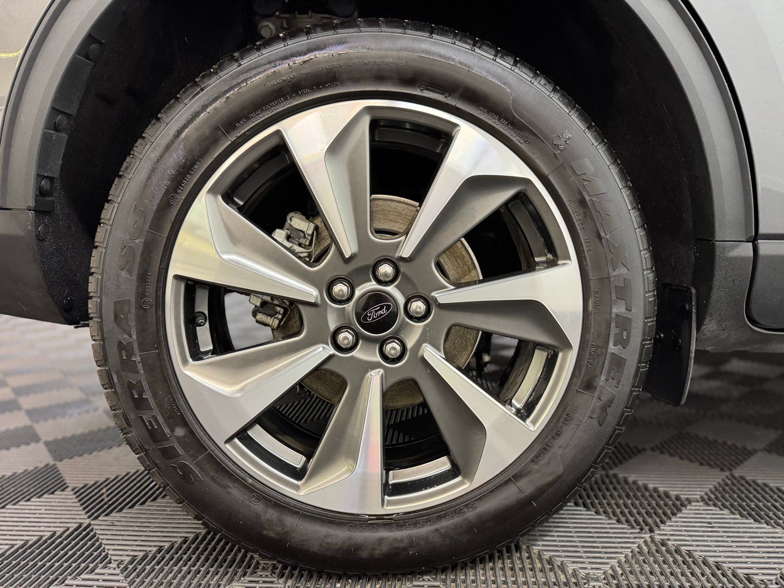 2024 Ford Escape Platinum - Photo 9