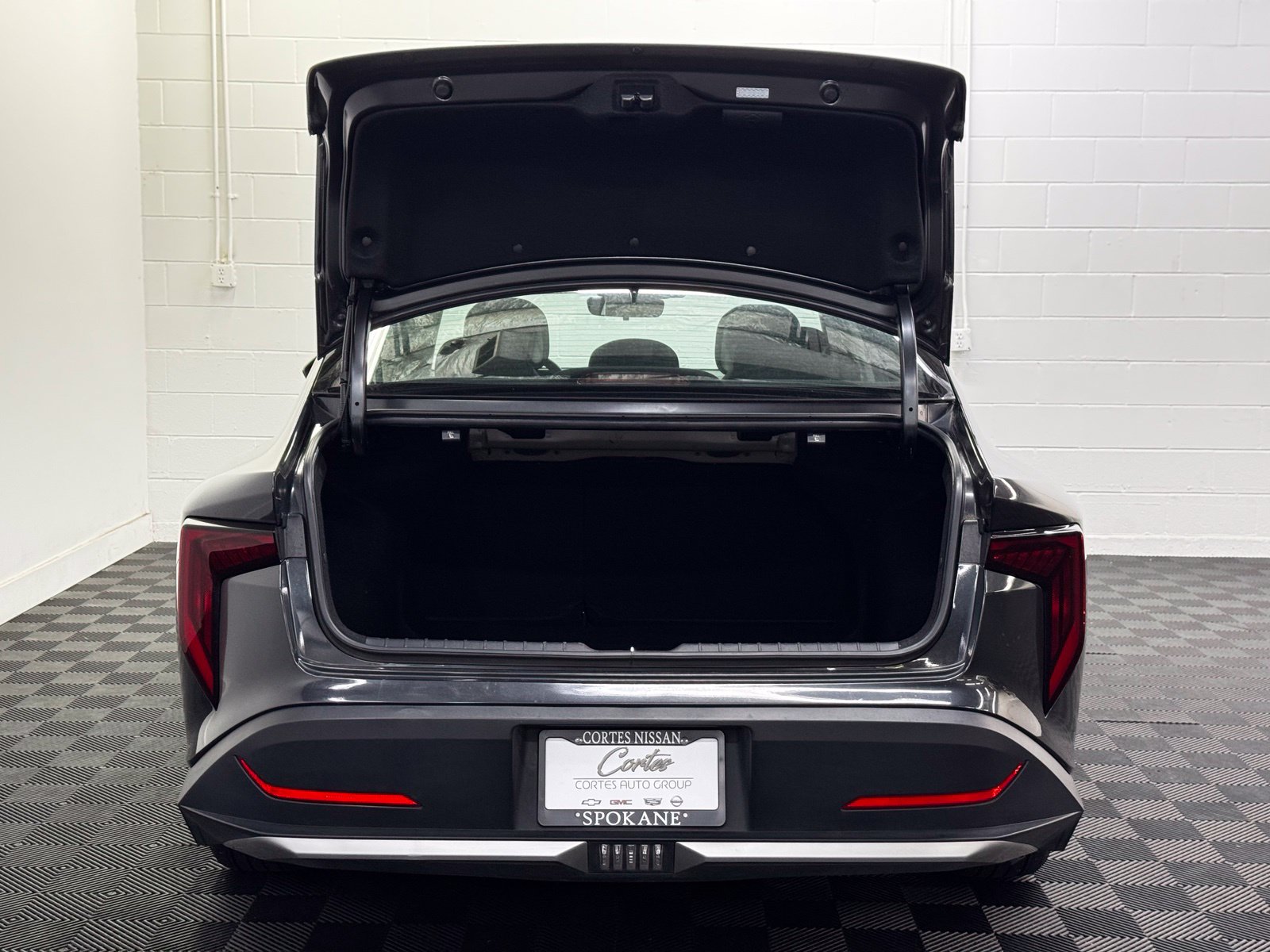 2025 Kia K4 LXS - Photo 32