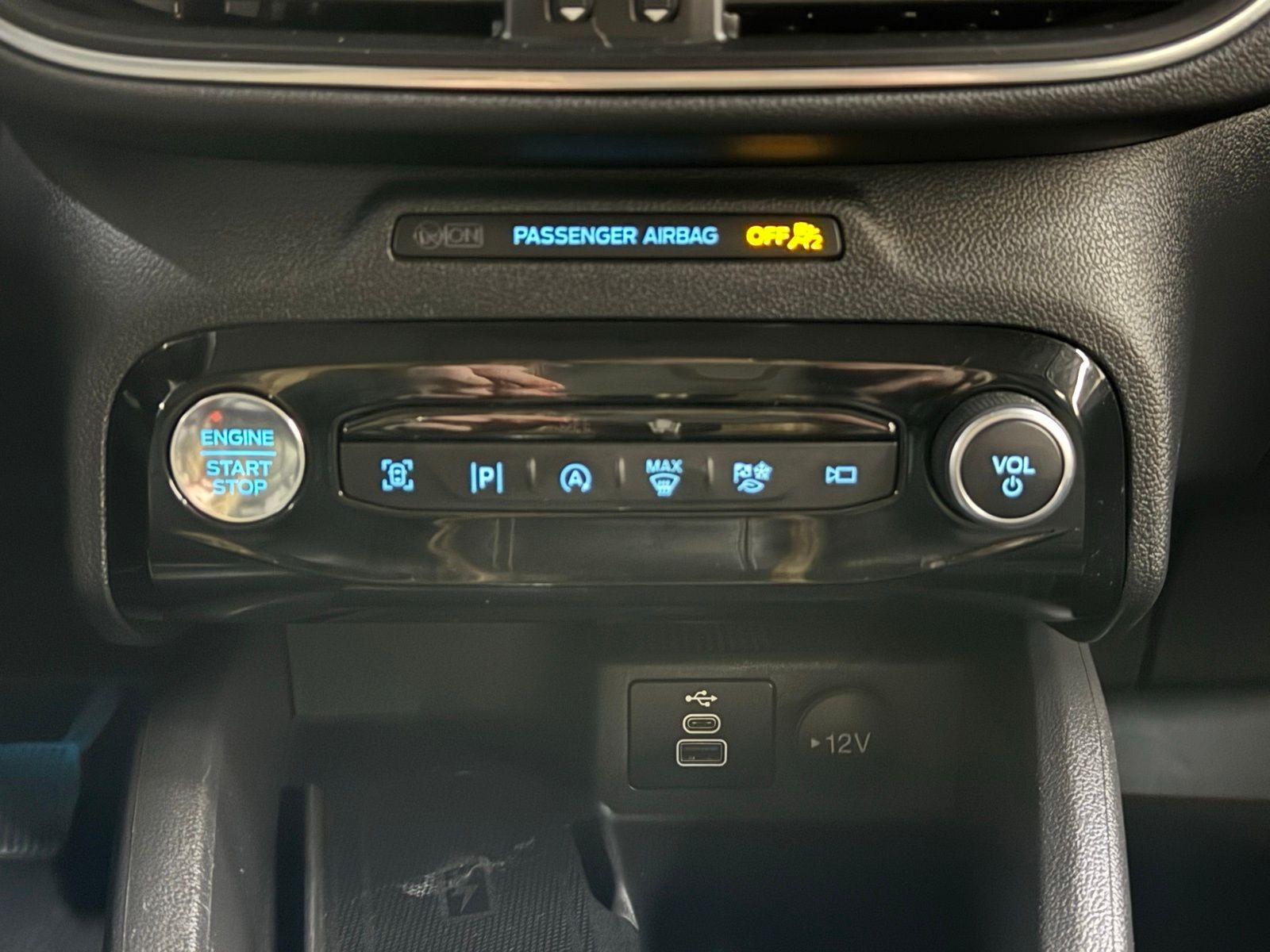 2024 Ford Escape Platinum - Photo 20