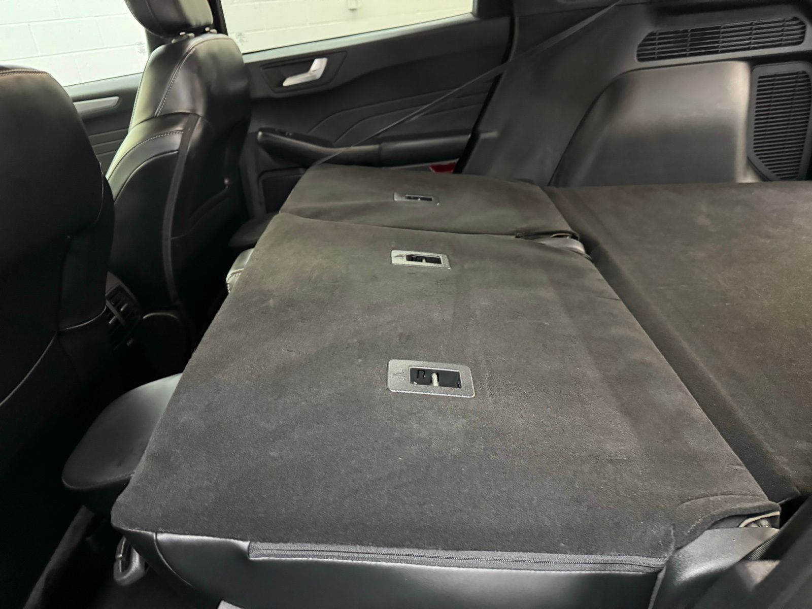 2024 Ford Escape Platinum - Photo 34
