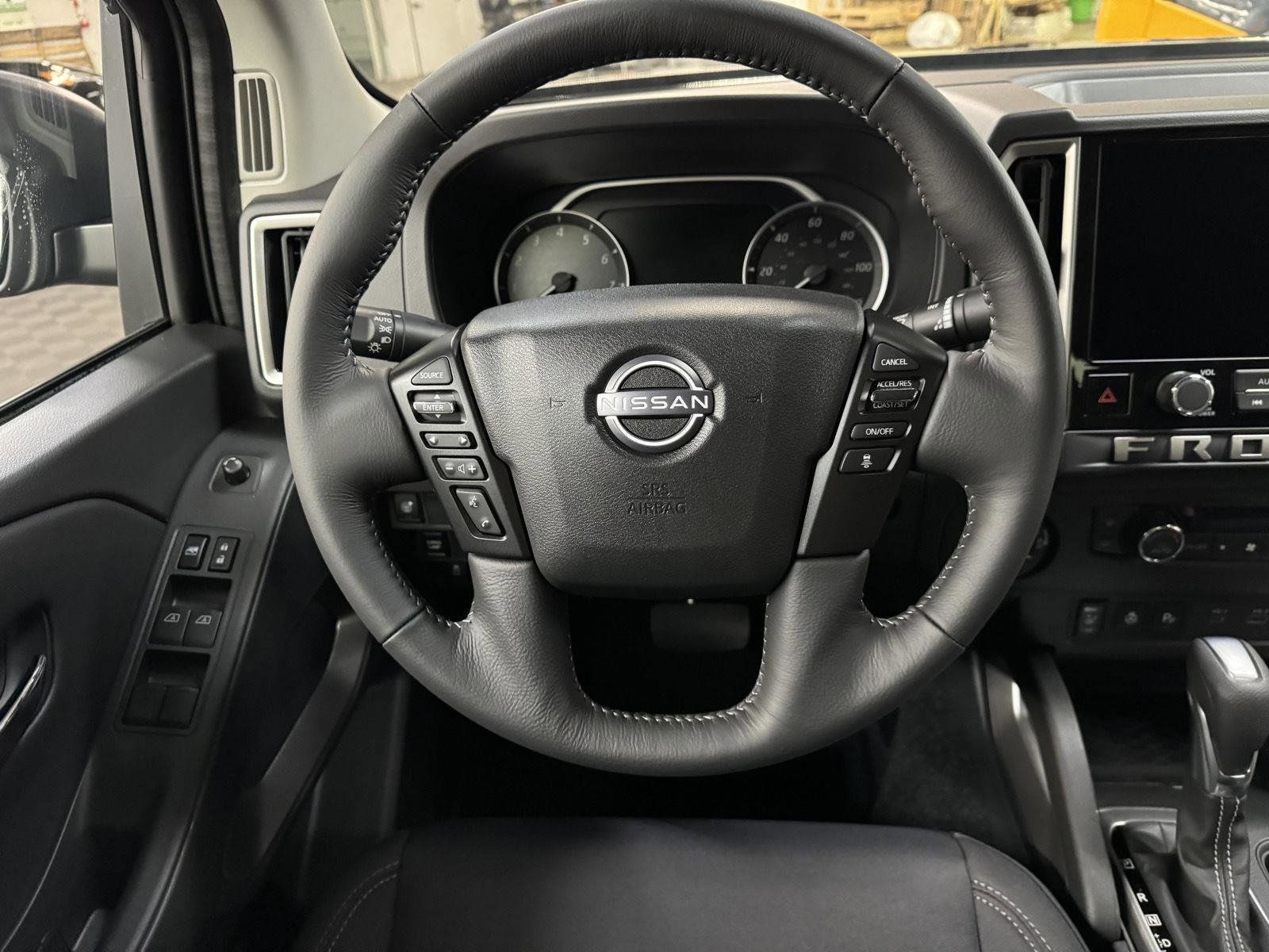 2026 Nissan Frontier SV - Photo 12