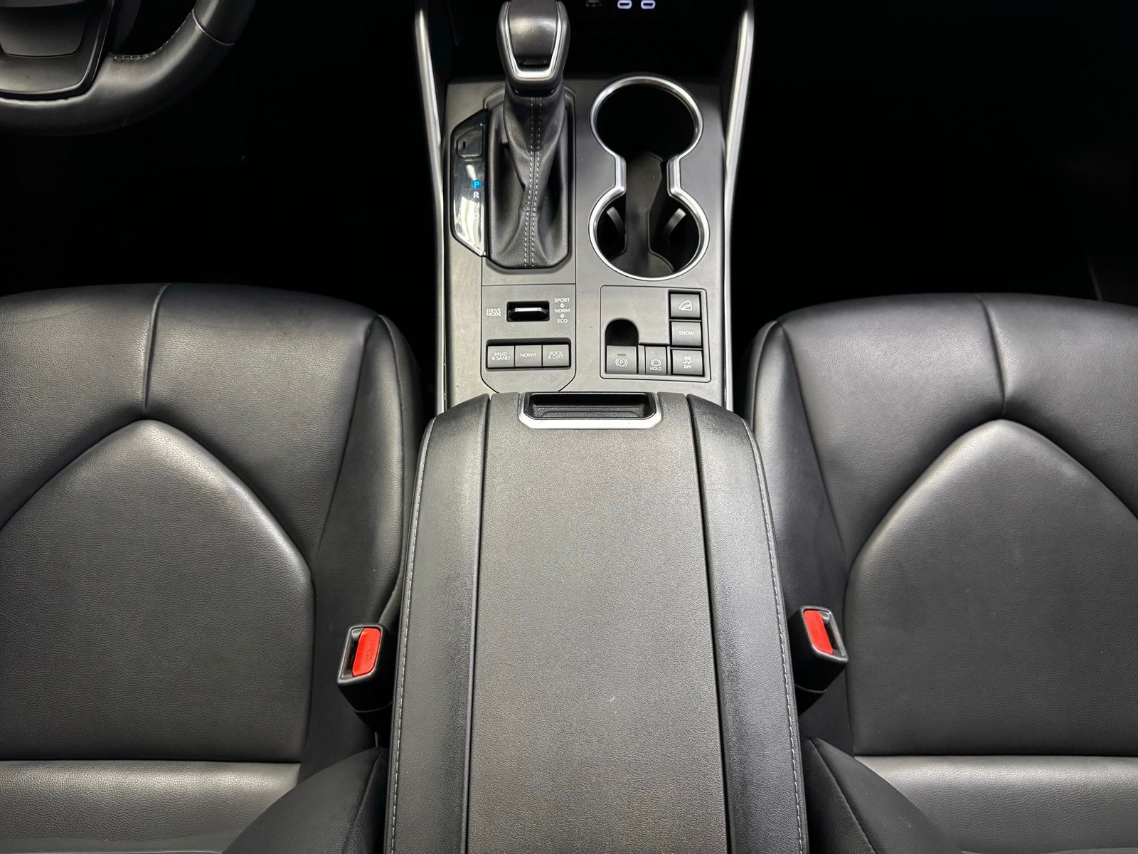 2024 Toyota Highlander XLE - Photo 30