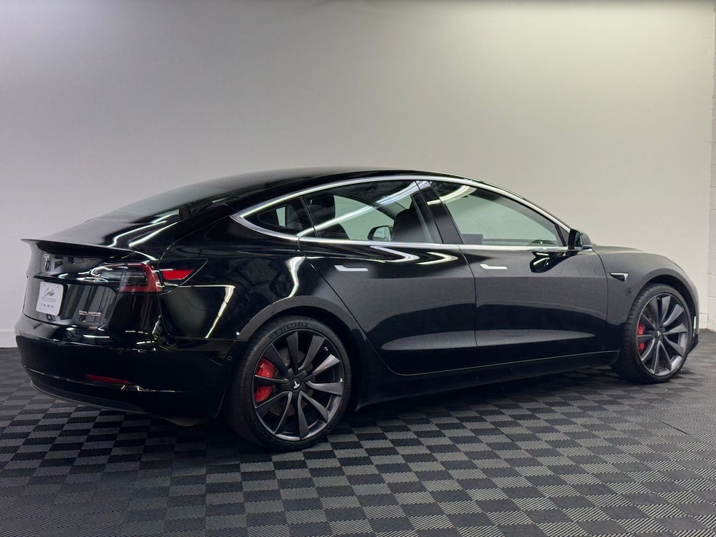 2020 Tesla Model 3 Performance photo 3