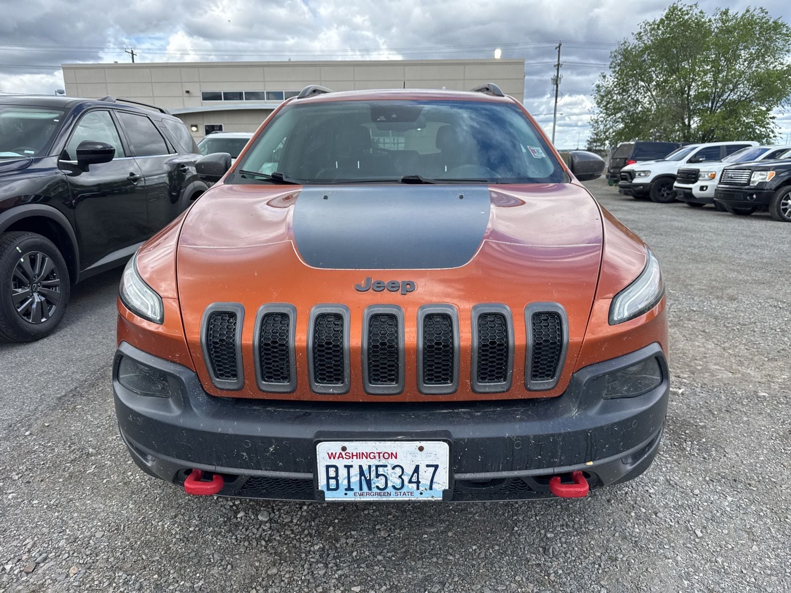 Vehicle Image 2