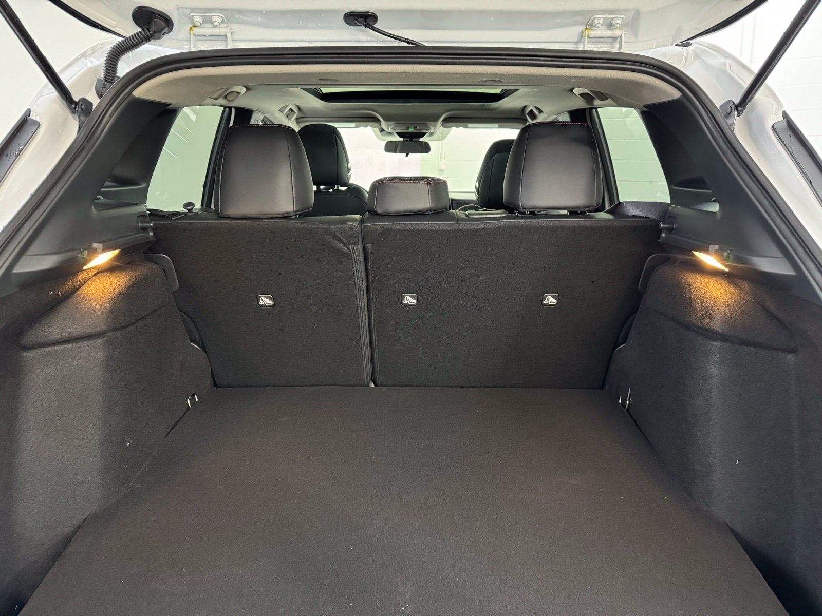 2026 Nissan KICKS SR AWD - Photo 29