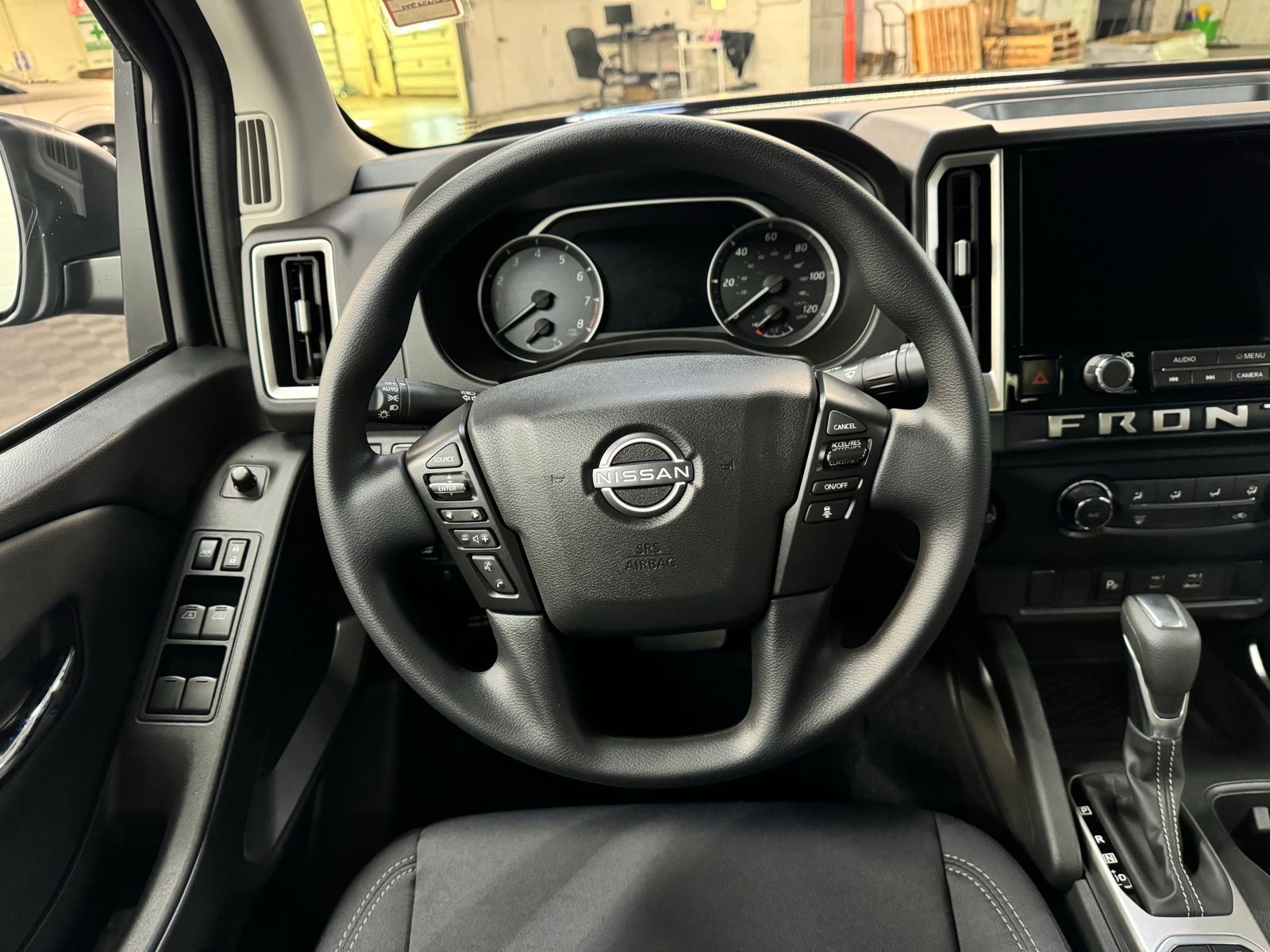 2026 Nissan Frontier SV - Photo 14
