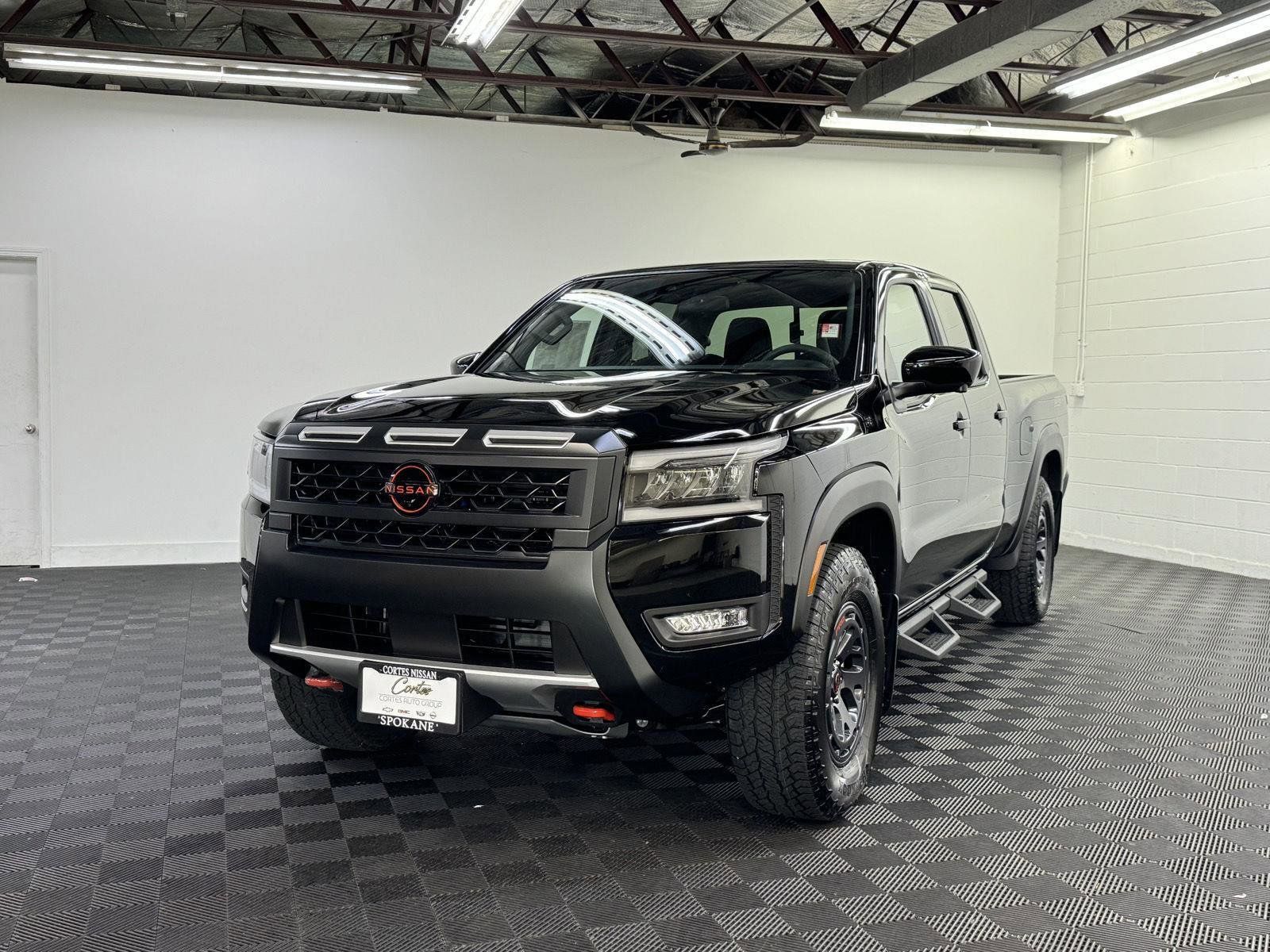 2026 Nissan Frontier PRO-4X's photo