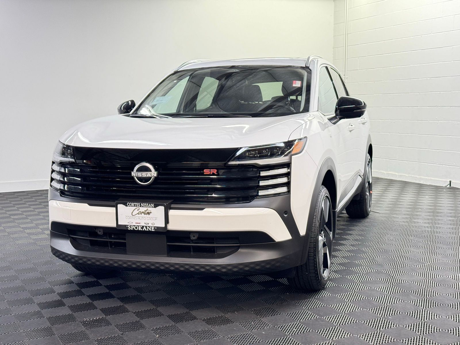 2026 Nissan KICKS SR AWD's photo