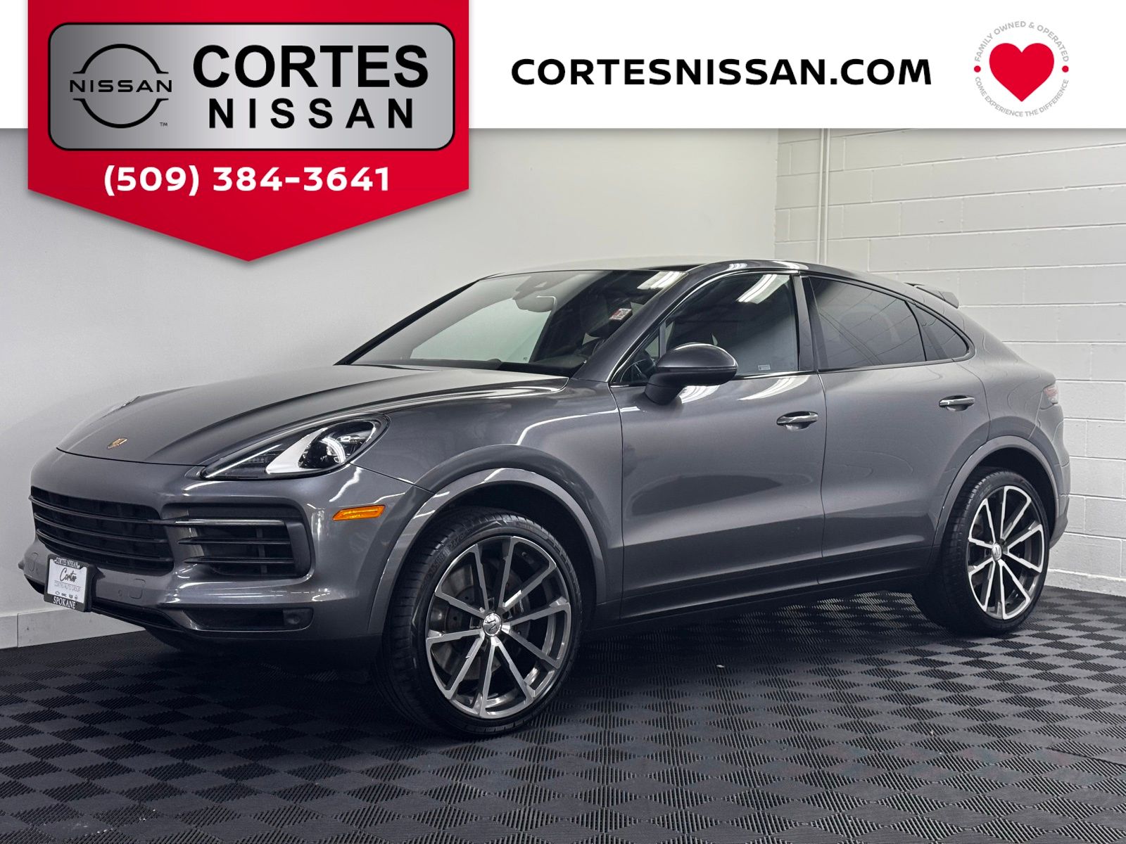 2021 Porsche Cayenne -'s photo
