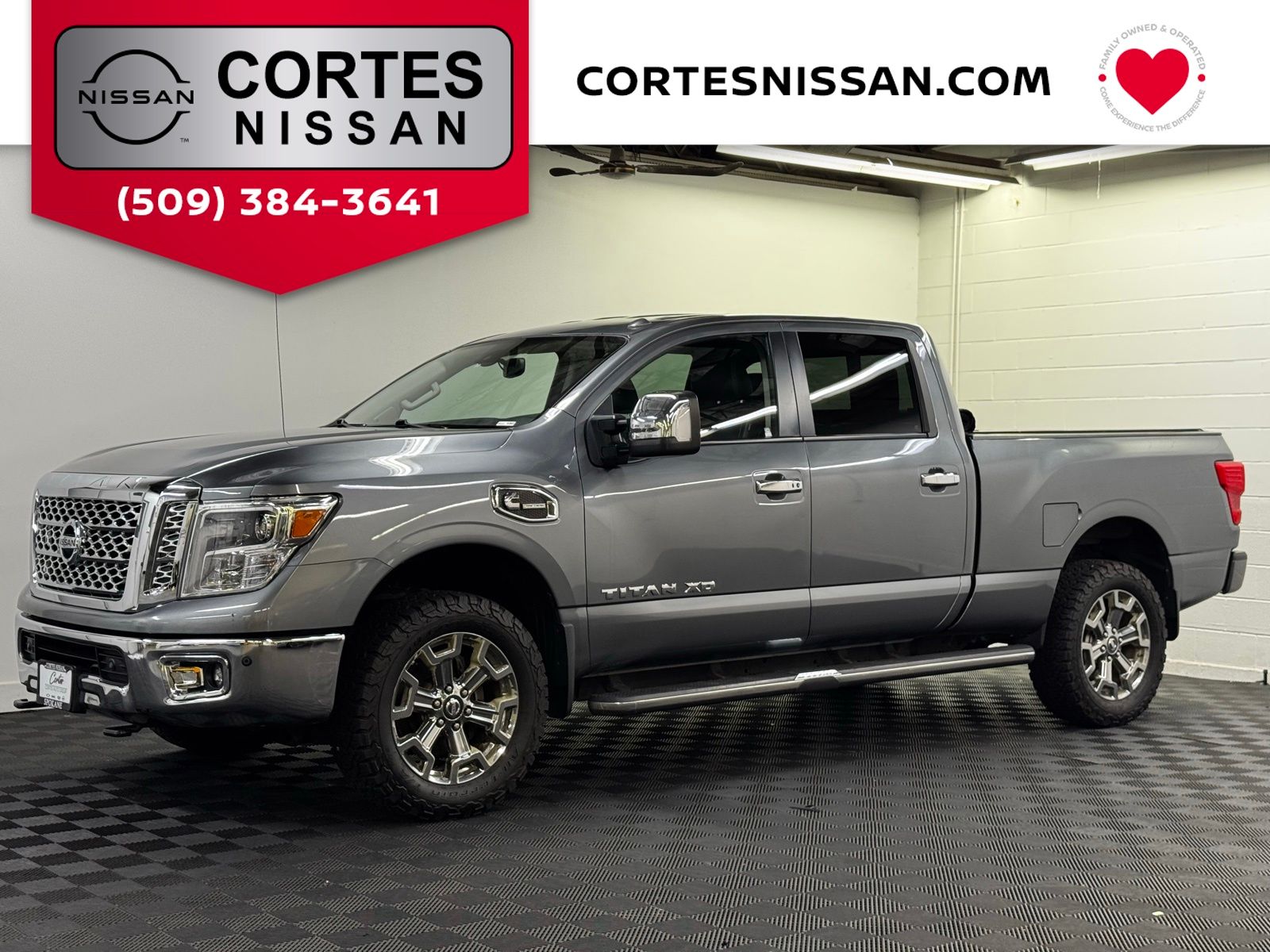 2018 Nissan Titan XD SL Diesel Crew Cab 4x4 SWB's photo