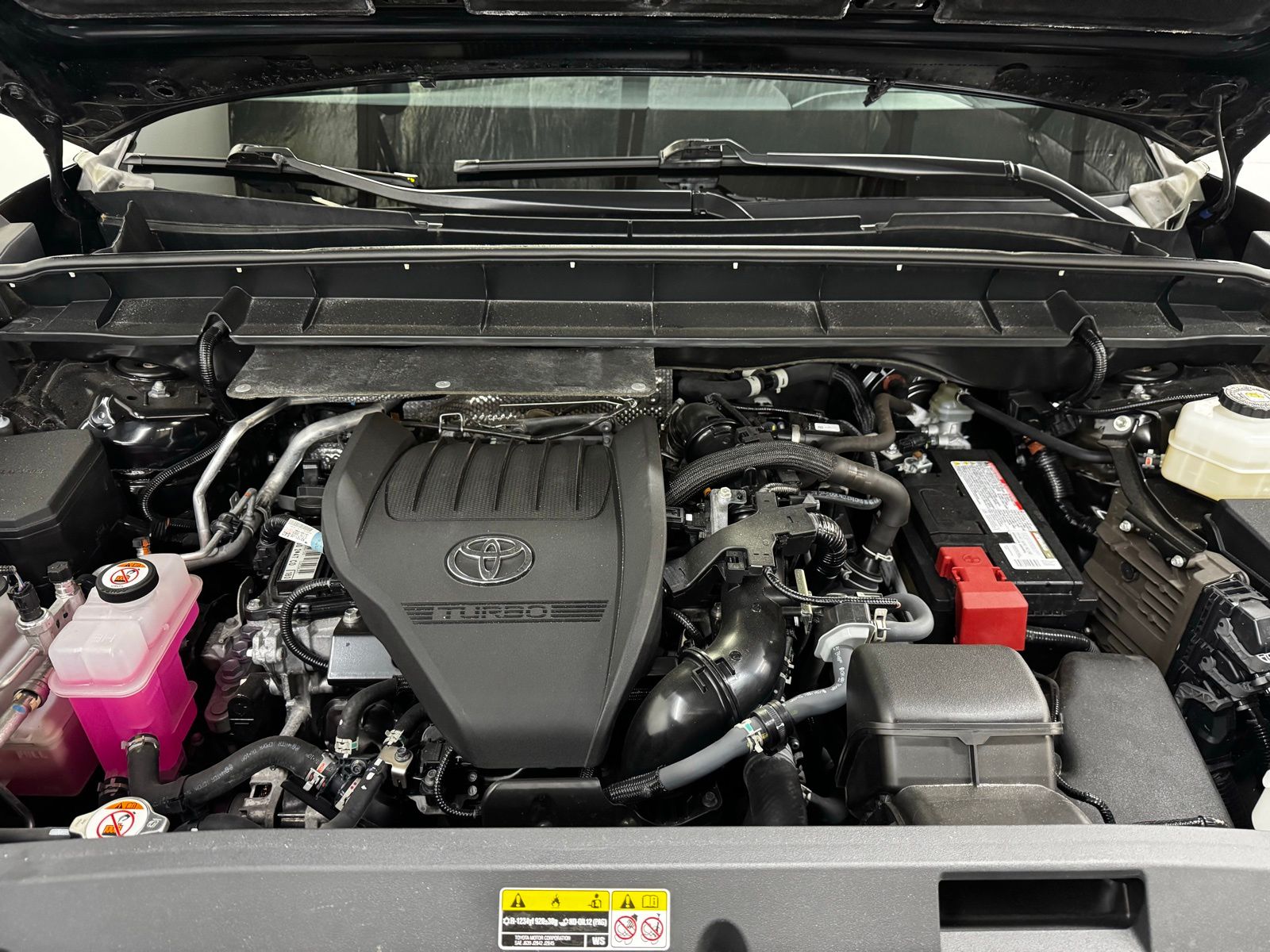2024 Toyota Highlander XLE - Photo 10