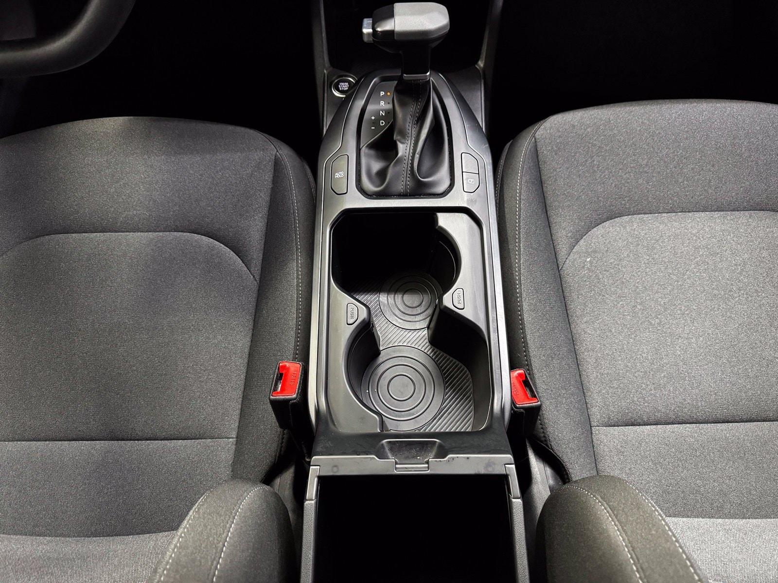 2025 Kia K4 LXS - Photo 26