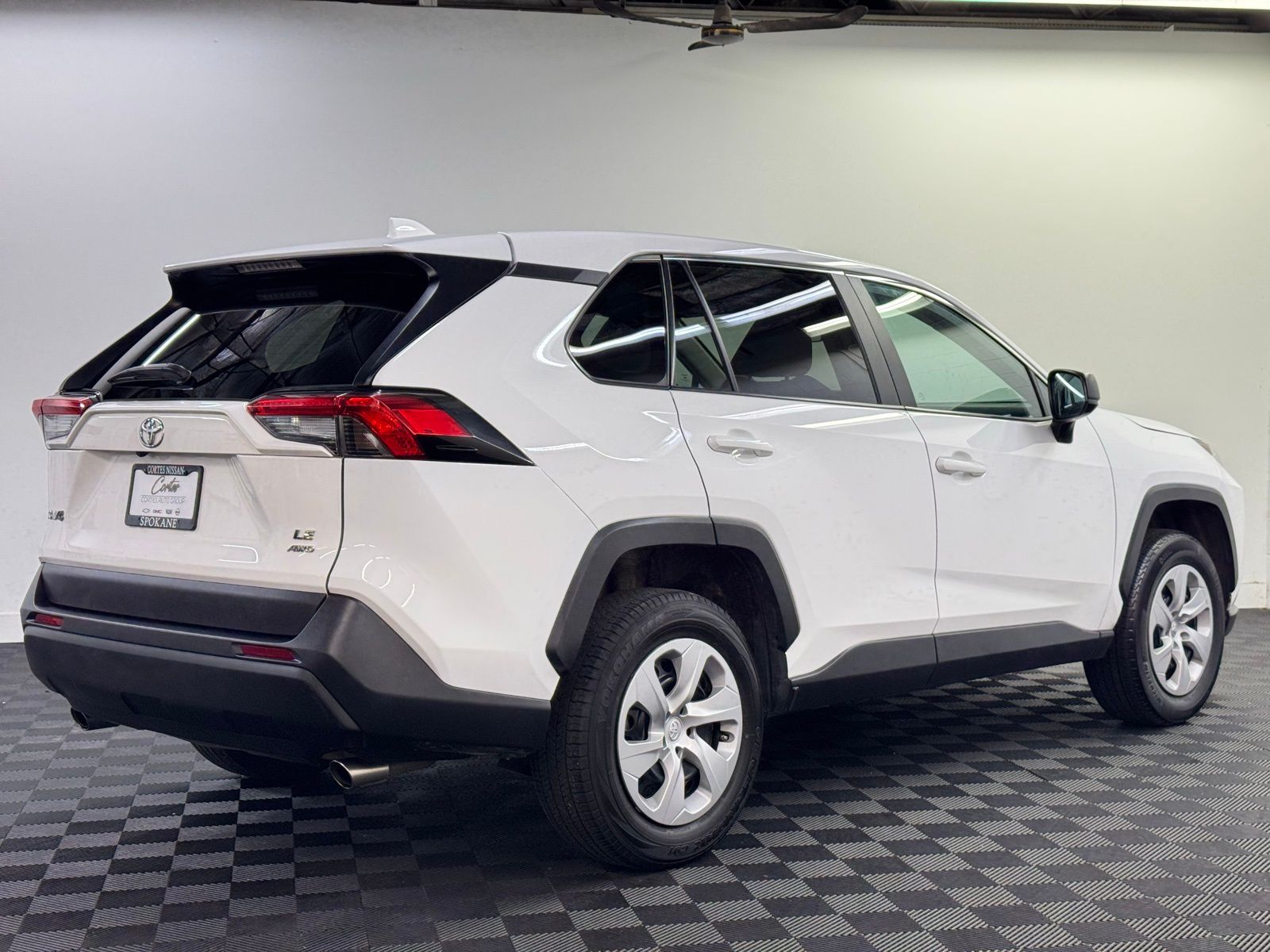 Used 2024 Toyota RAV4 LE with VIN 2T3F1RFV6RW442806 for sale in Northfield, Minnesota