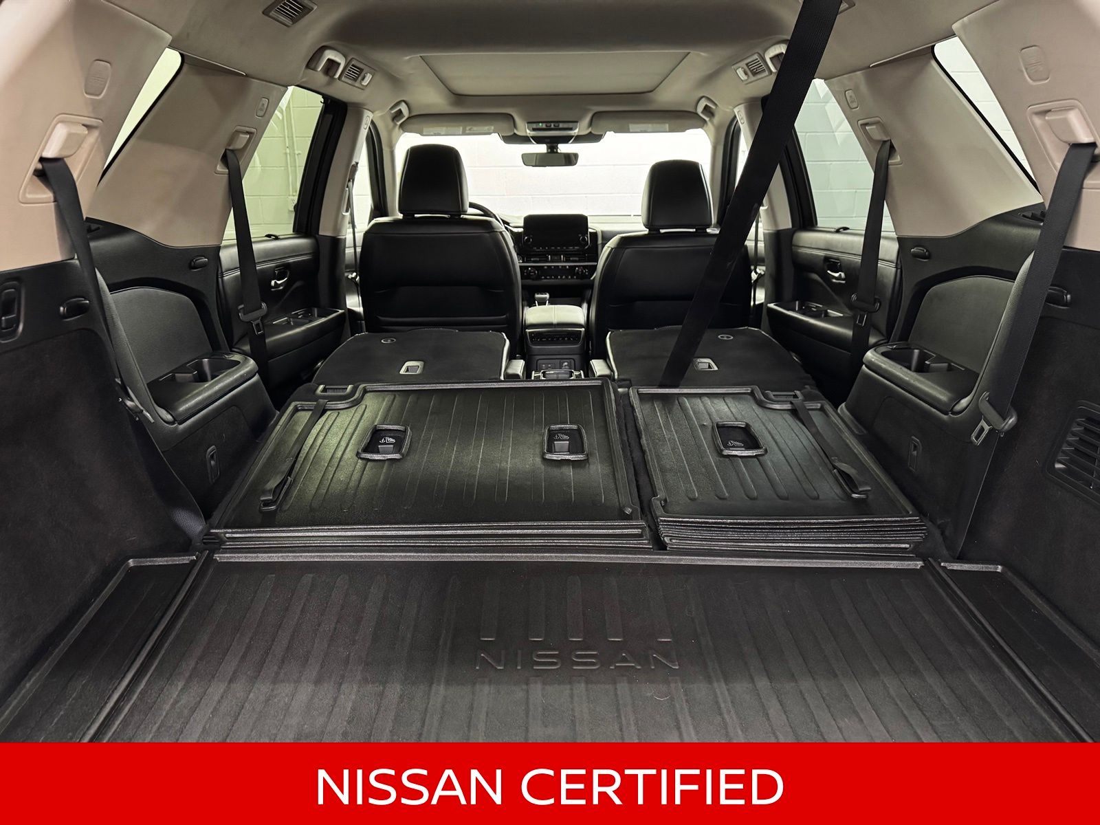 2023 Nissan Pathfinder Platinum - Photo 45