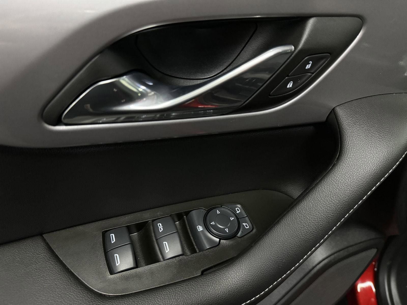 2025 Chevrolet Blazer 2LT - Photo 16