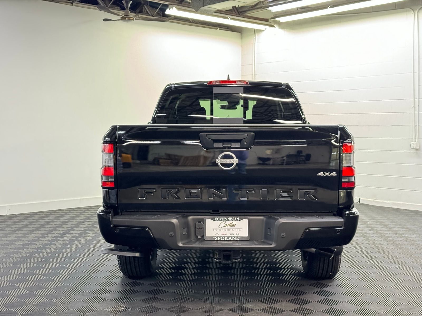 2026 Nissan Frontier SV - Photo 6