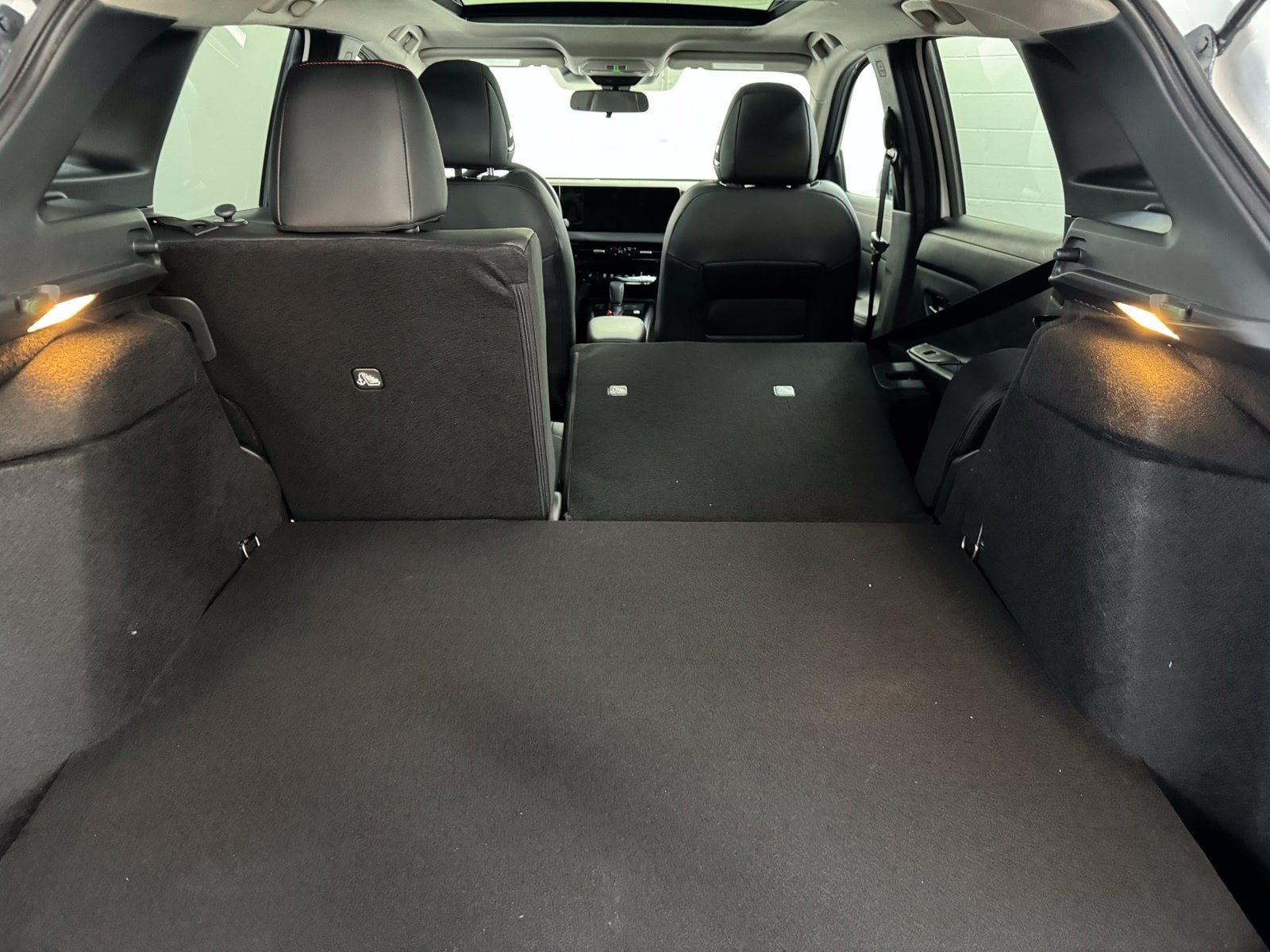 2026 Nissan KICKS SR AWD - Photo 30