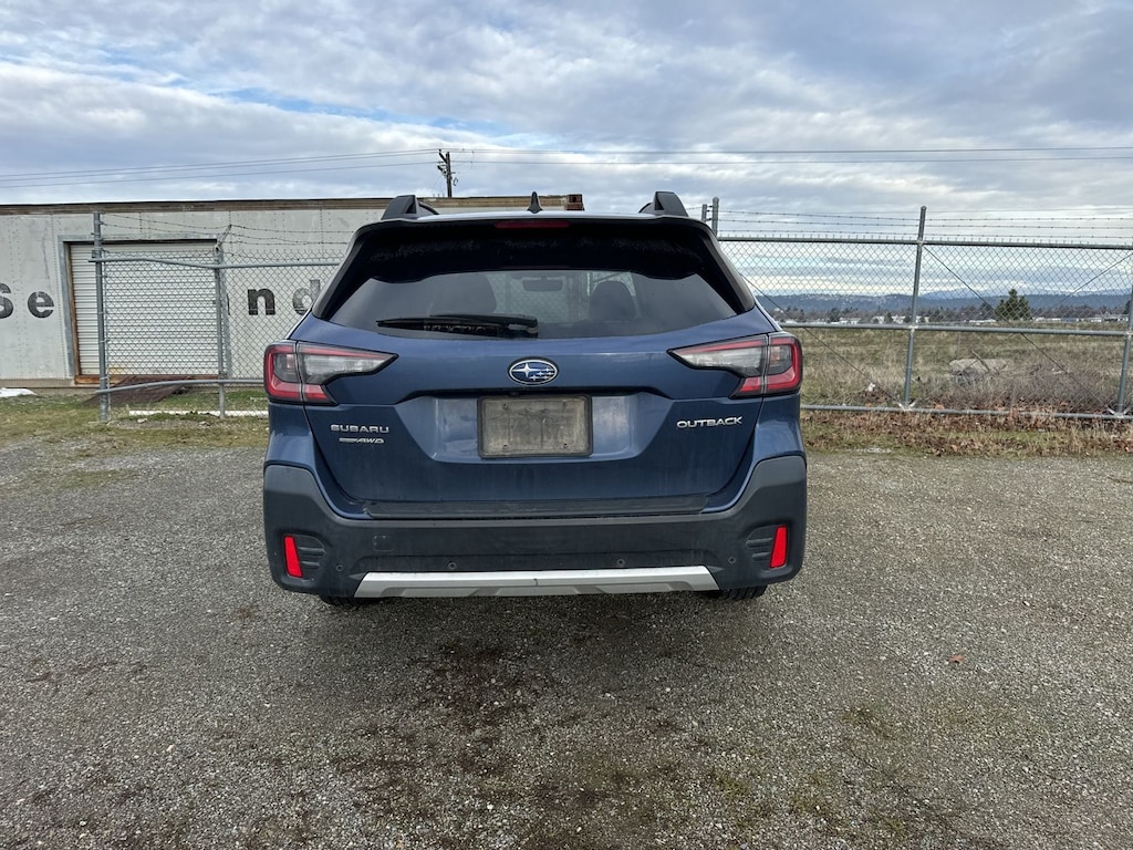 2021 Subaru Outback Limited photo 3
