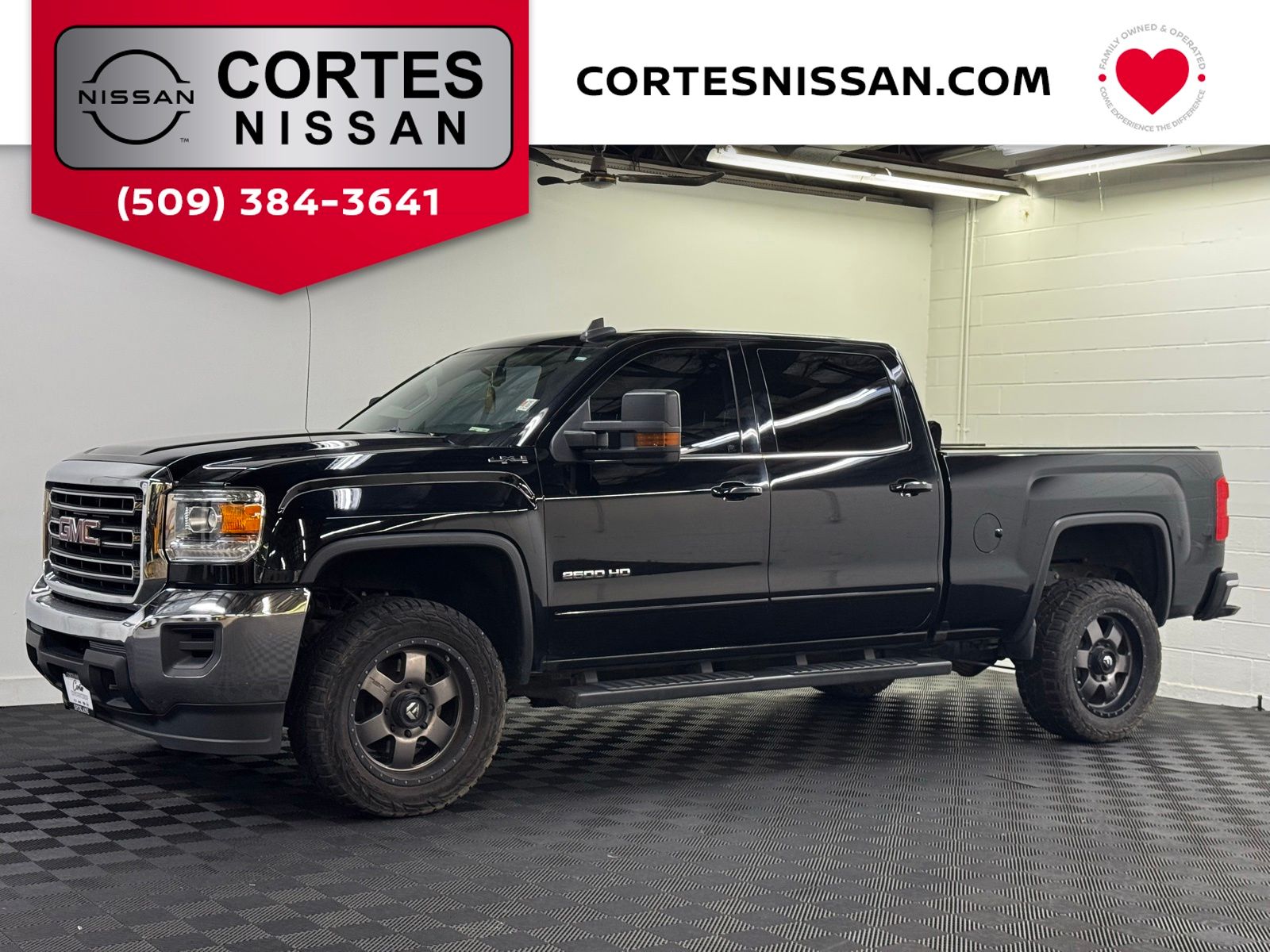 2016 GMC Sierra 4WD Crew Cab Standard Box SLE's photo