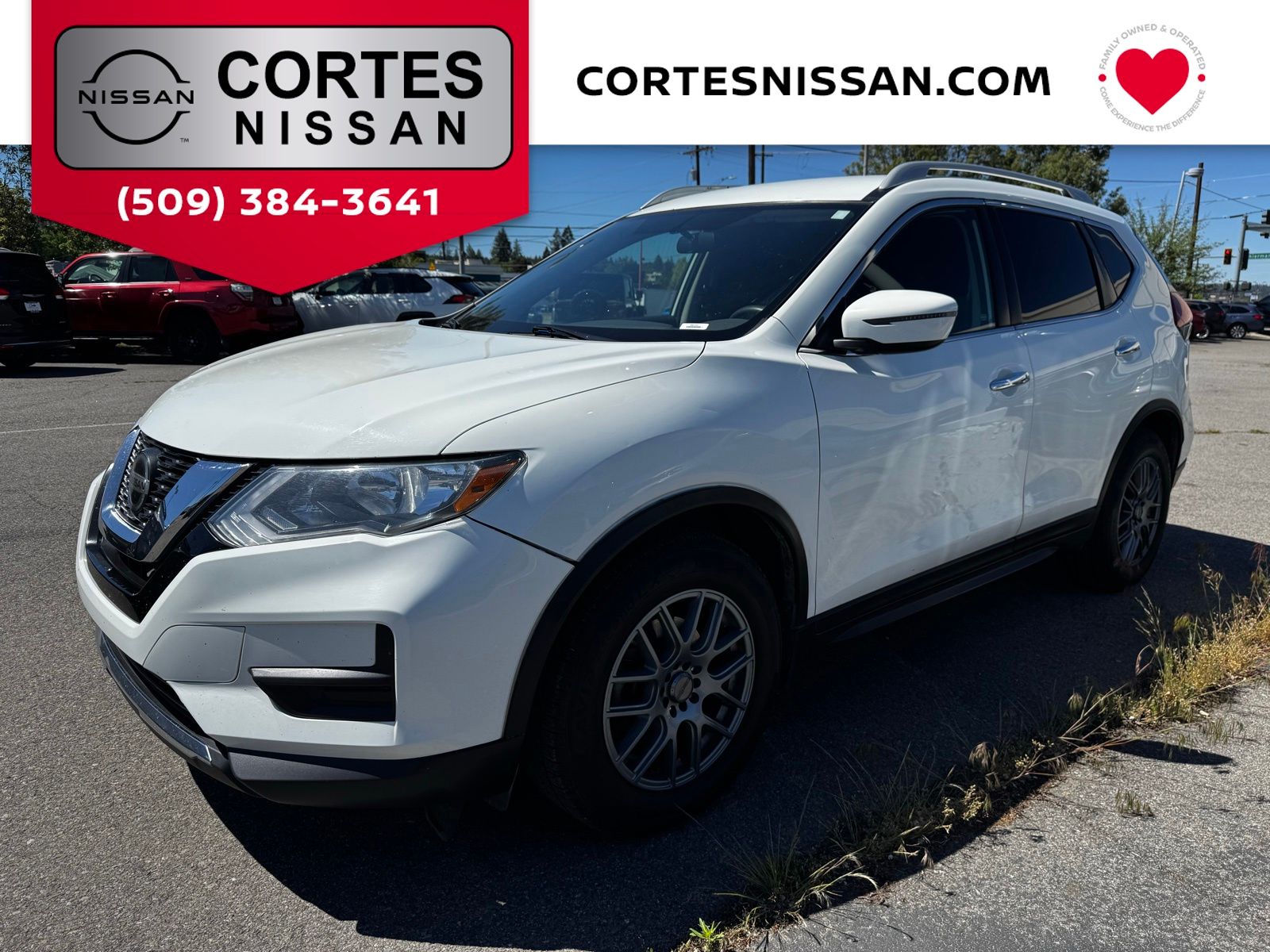 2020 Nissan Rogue S FWD's photo