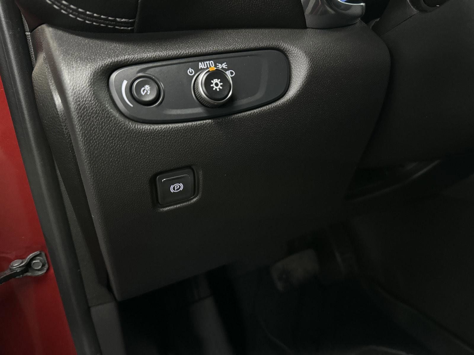 2025 Chevrolet Blazer 2LT - Photo 17