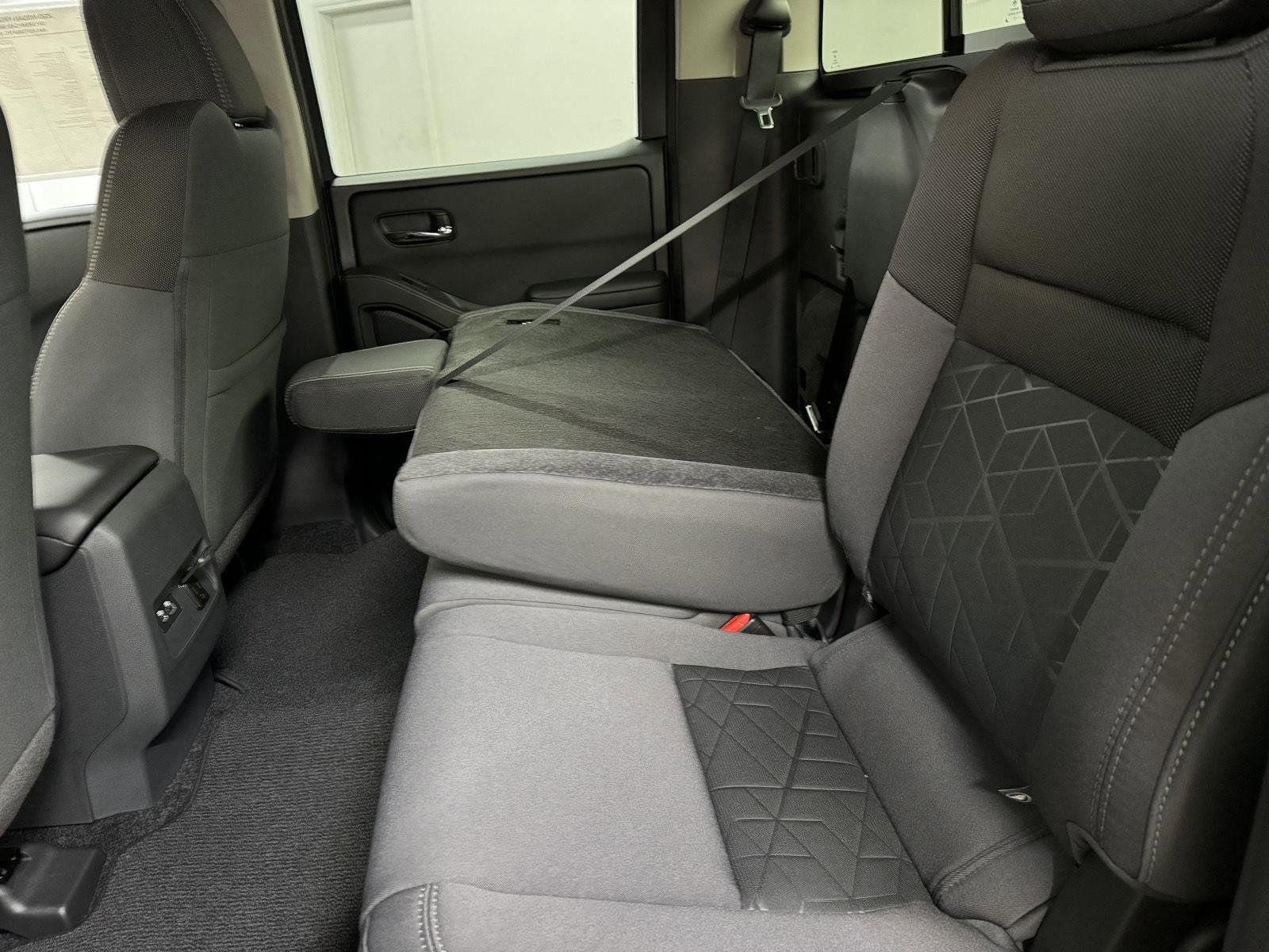 2026 Nissan Frontier SV - Photo 21