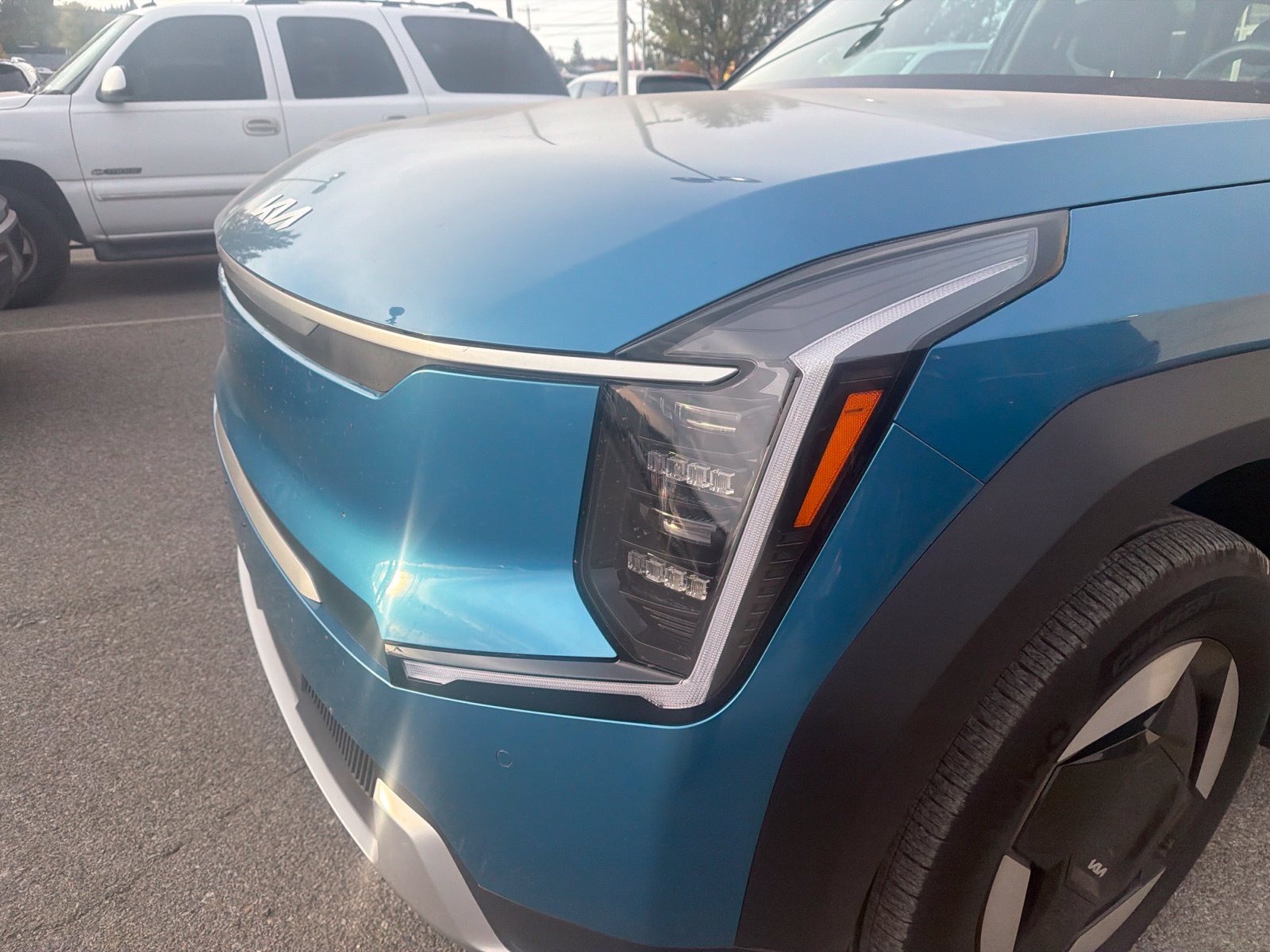 Used 2024 Kia EV9 Wind with VIN KNDAFFS50R6046131 for sale in Spokane, WA