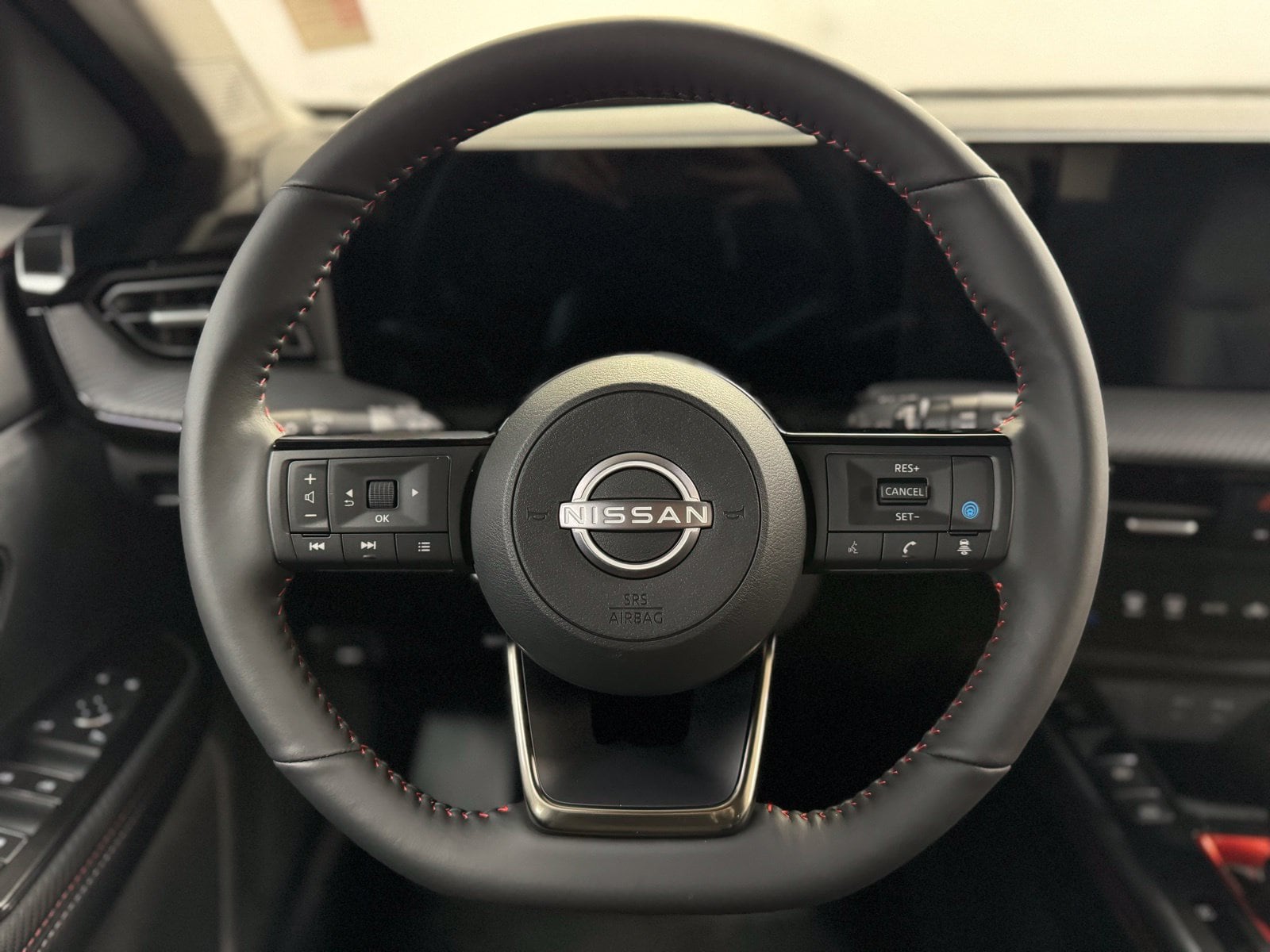 2026 Nissan KICKS SR AWD - Photo 18