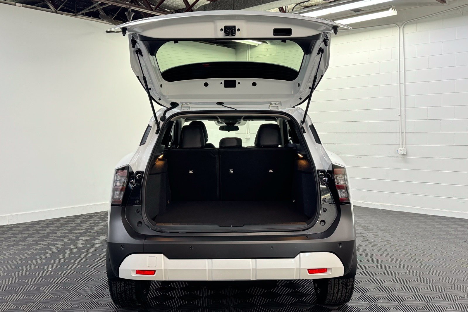 2026 Nissan KICKS SR AWD - Photo 28