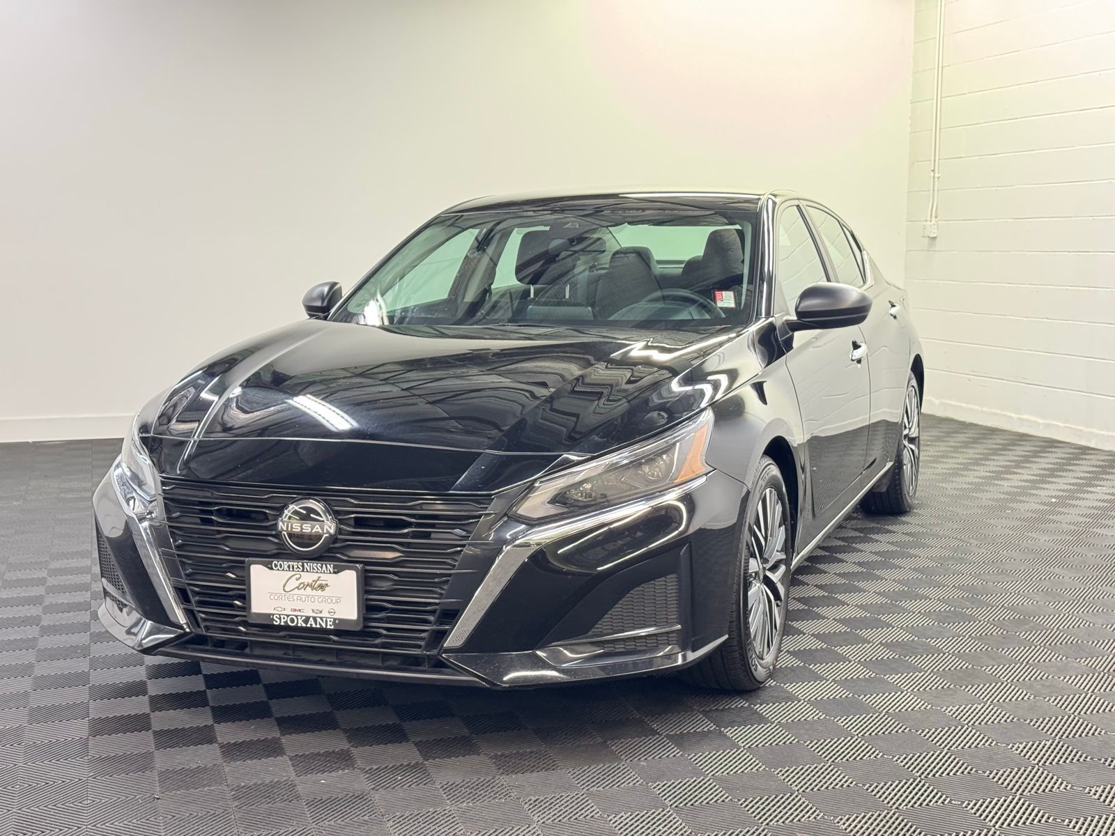 2024 Nissan Altima SV's photo