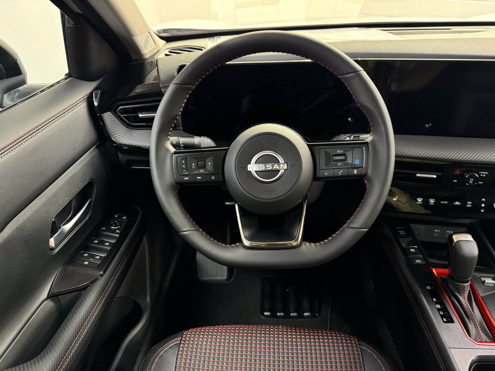 2026 Nissan KICKS SR AWD - Photo 14