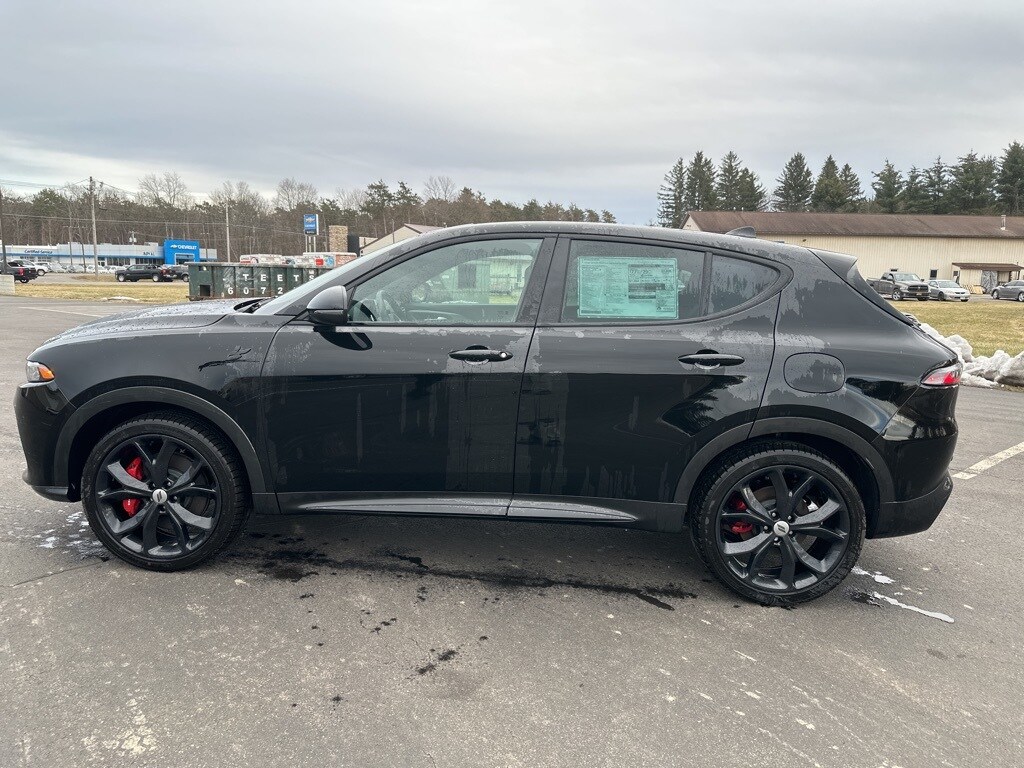 2024 Dodge Hornet R/T Plus photo 4