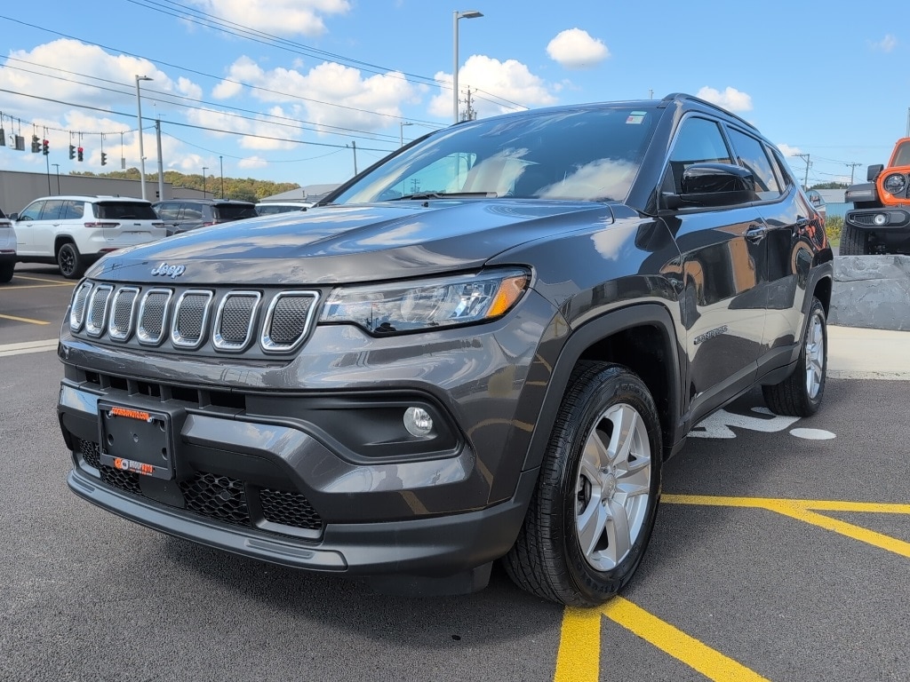 Used 2022 Jeep Compass Latitude SUV