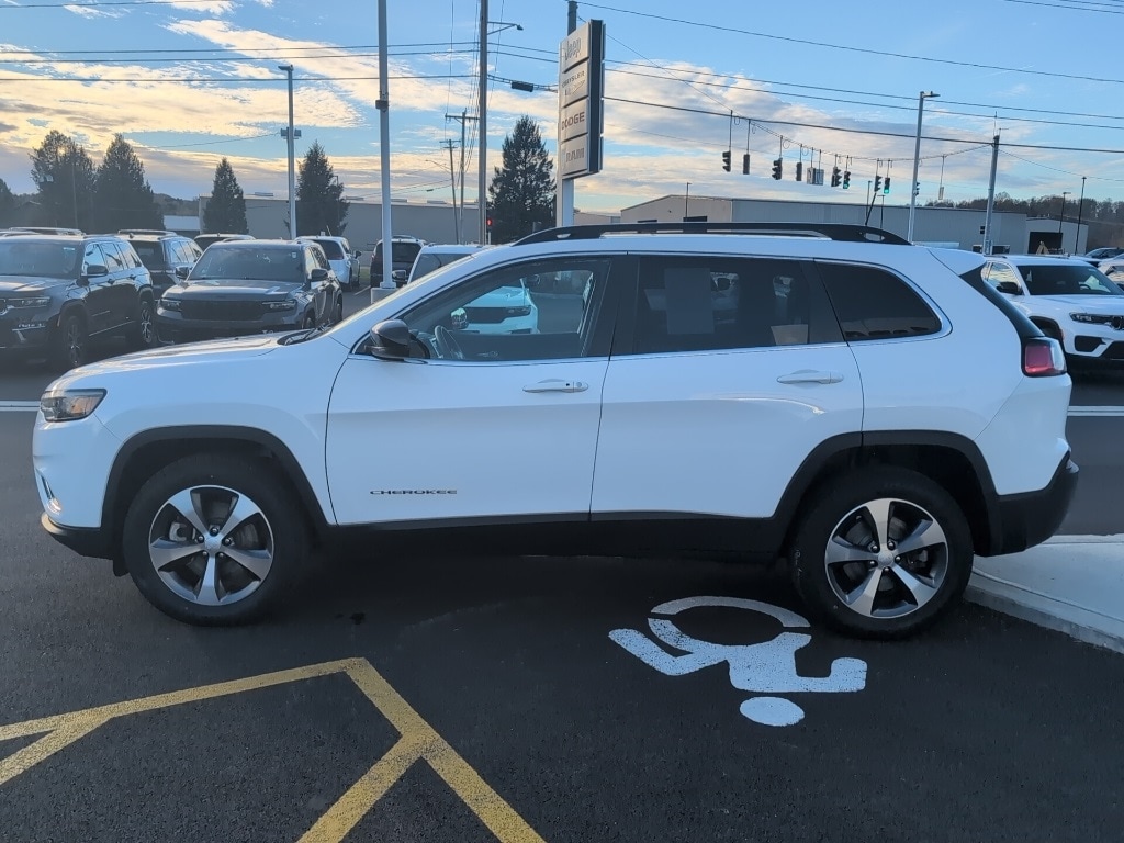 Used 2022 Jeep Cherokee Limited SUV