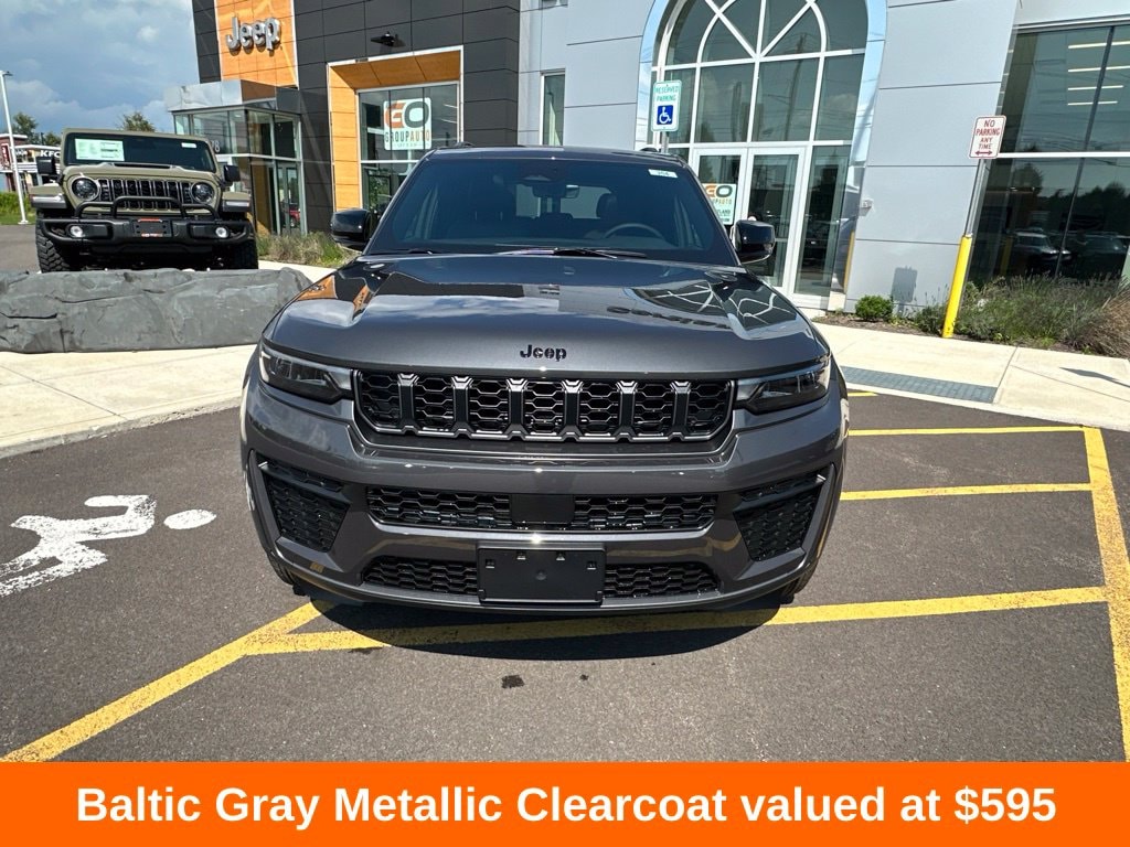 New 2026 Jeep Grand Cherokee LAREDO ALTITUDE 4X4 Sport Utility