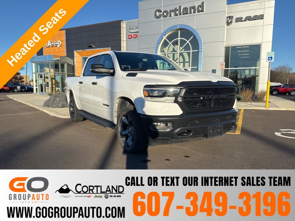 2023 RAM 1500 Big Horn/Lone Star 4x4 Crew Cab 5'7's photo