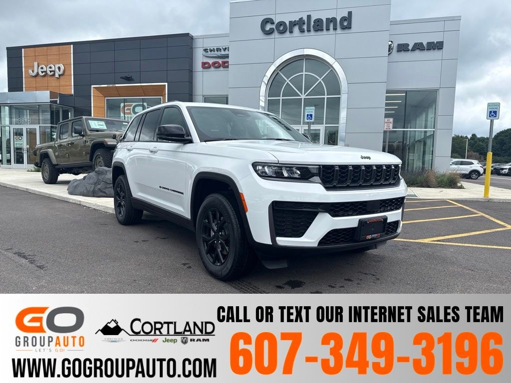 New 2026 Jeep Grand Cherokee LAREDO ALTITUDE 4X4 Sport Utility