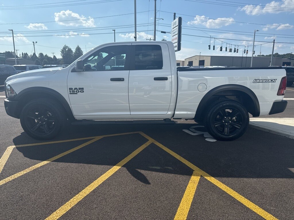 2022 Ram 1500 Classic Warlock photo 3