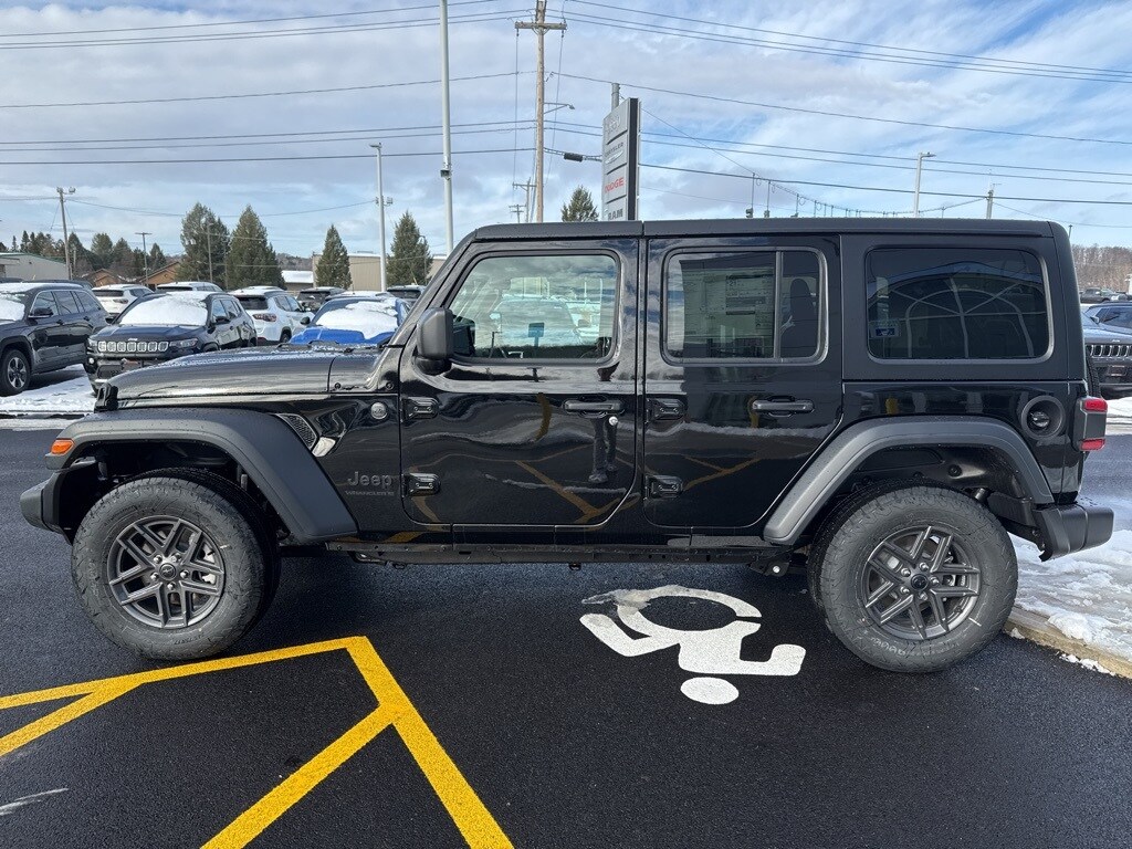 2025 Jeep Wrangler Sport photo 4