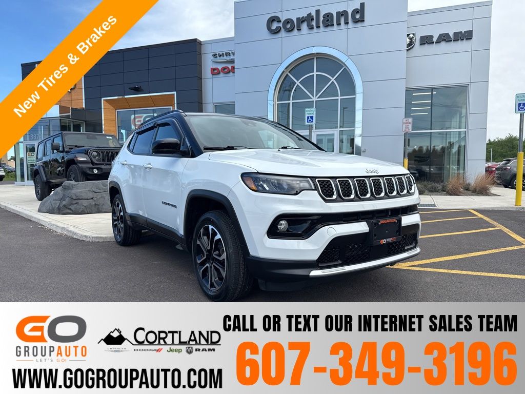 2023 Jeep Compass Limited 4X4's photo