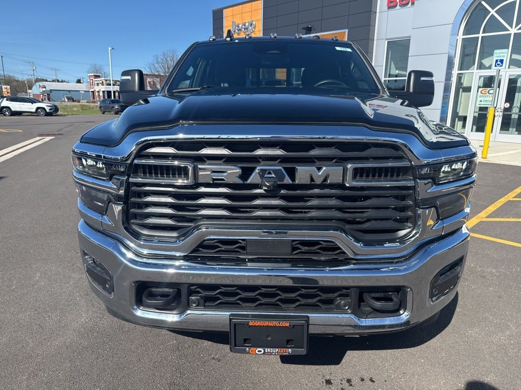 New 2026 Ram 2500 TRADESMAN CREW CAB 4X4 6'4 BOX Pickup