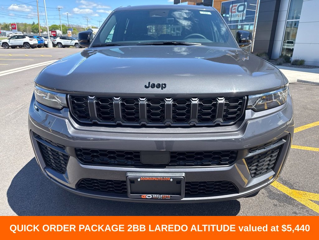 New 2026 Jeep Grand Cherokee LAREDO ALTITUDE 4X4 Sport Utility