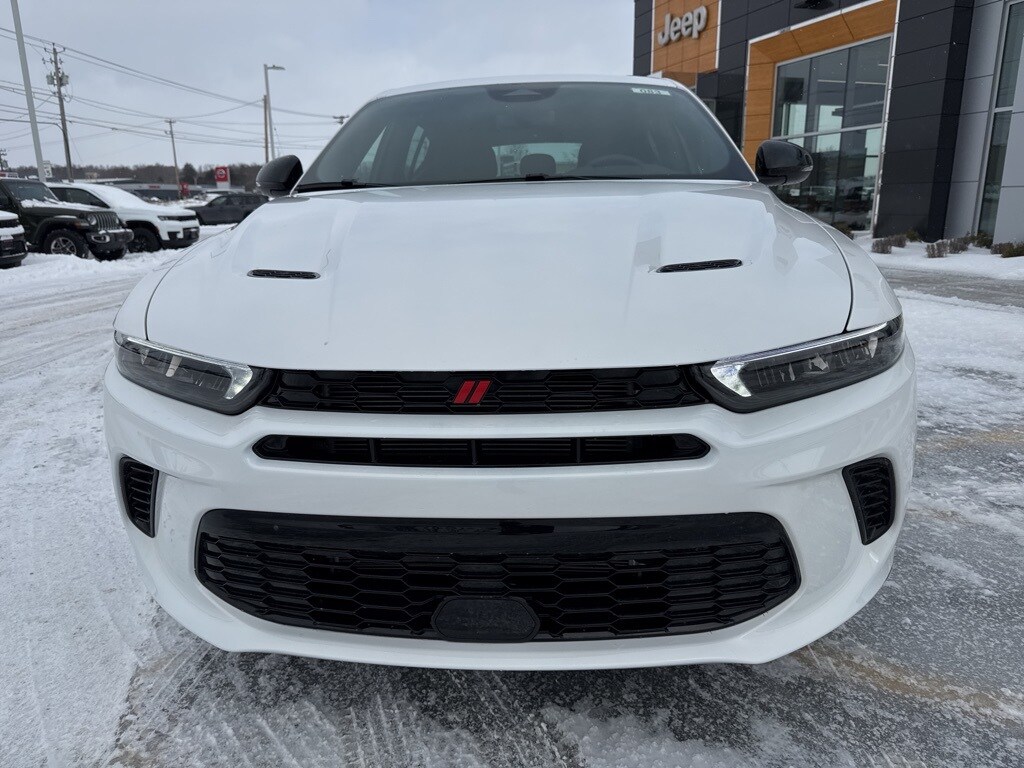 2025 Dodge Hornet GT photo 2