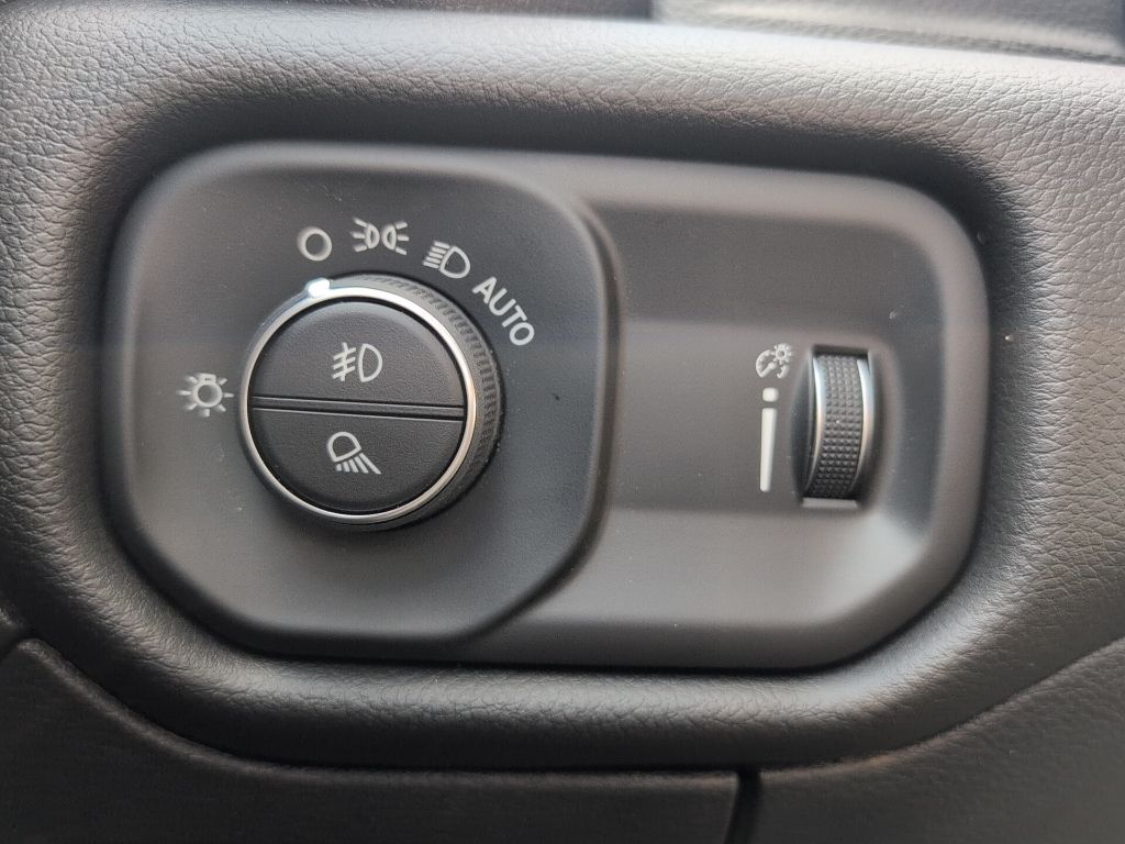 2026 RAM 1500 Big Horn/Lone Star - Photo 23